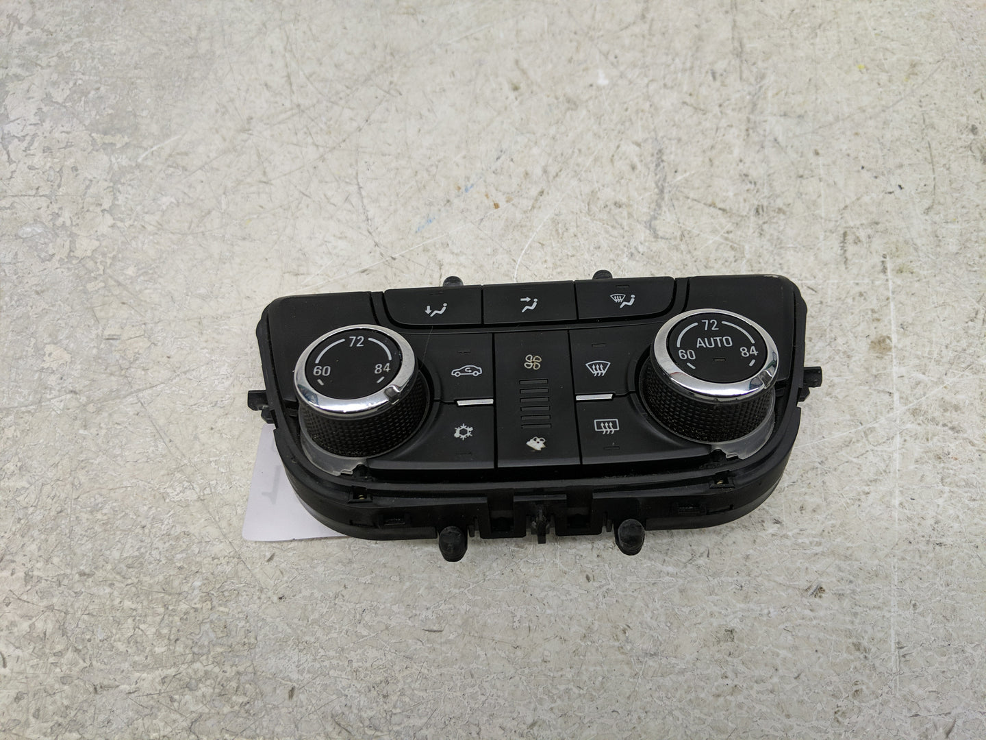 2012-2017 Buick Verano Climate Control Module Temperature AC/Heater Replacement P/N:22944943 Fits OEM Used Auto Parts - Oemu