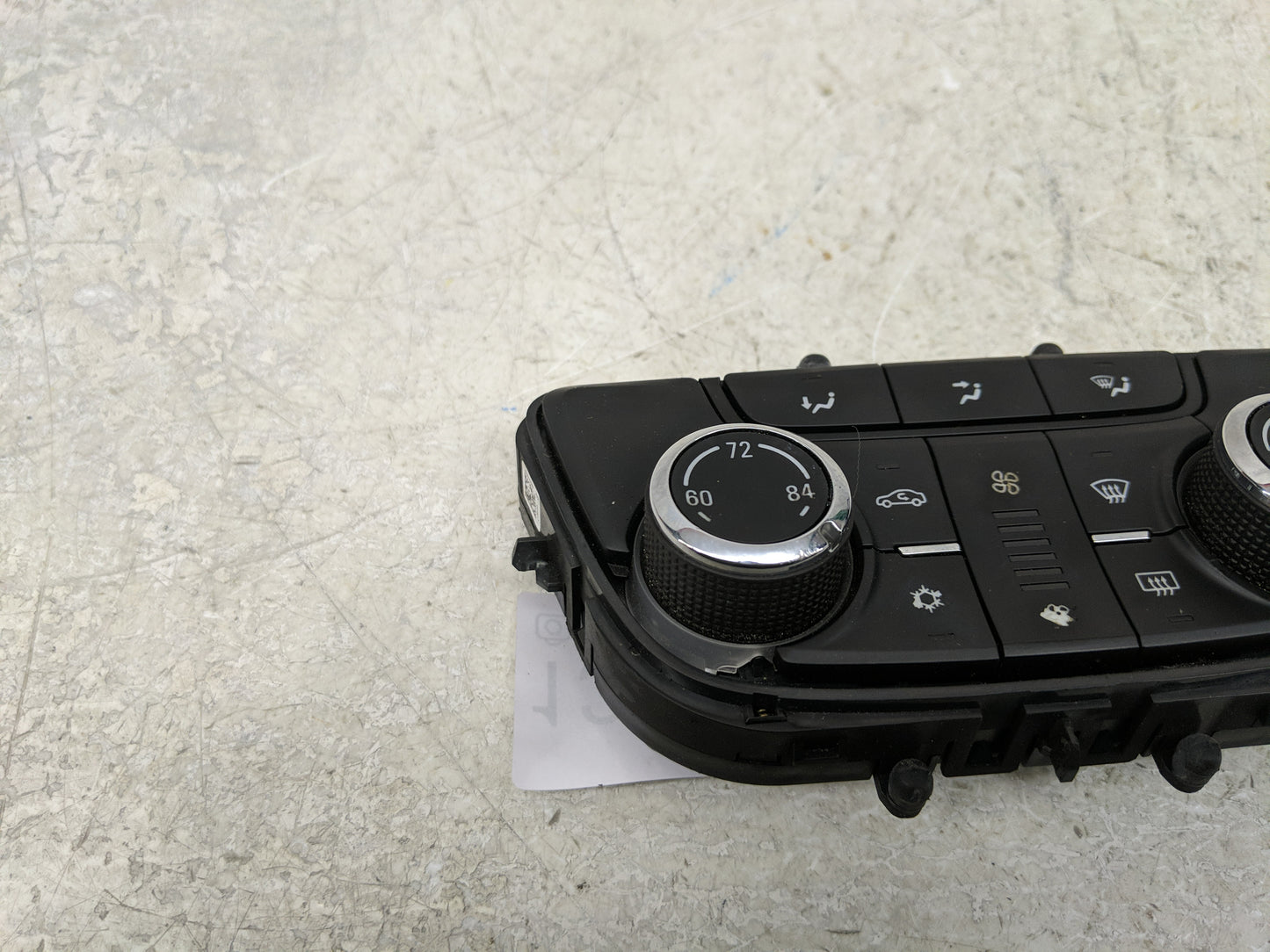 2012-2017 Buick Verano Climate Control Module Temperature AC/Heater Replacement P/N:22944943 Fits OEM Used Auto Parts - Oemu
