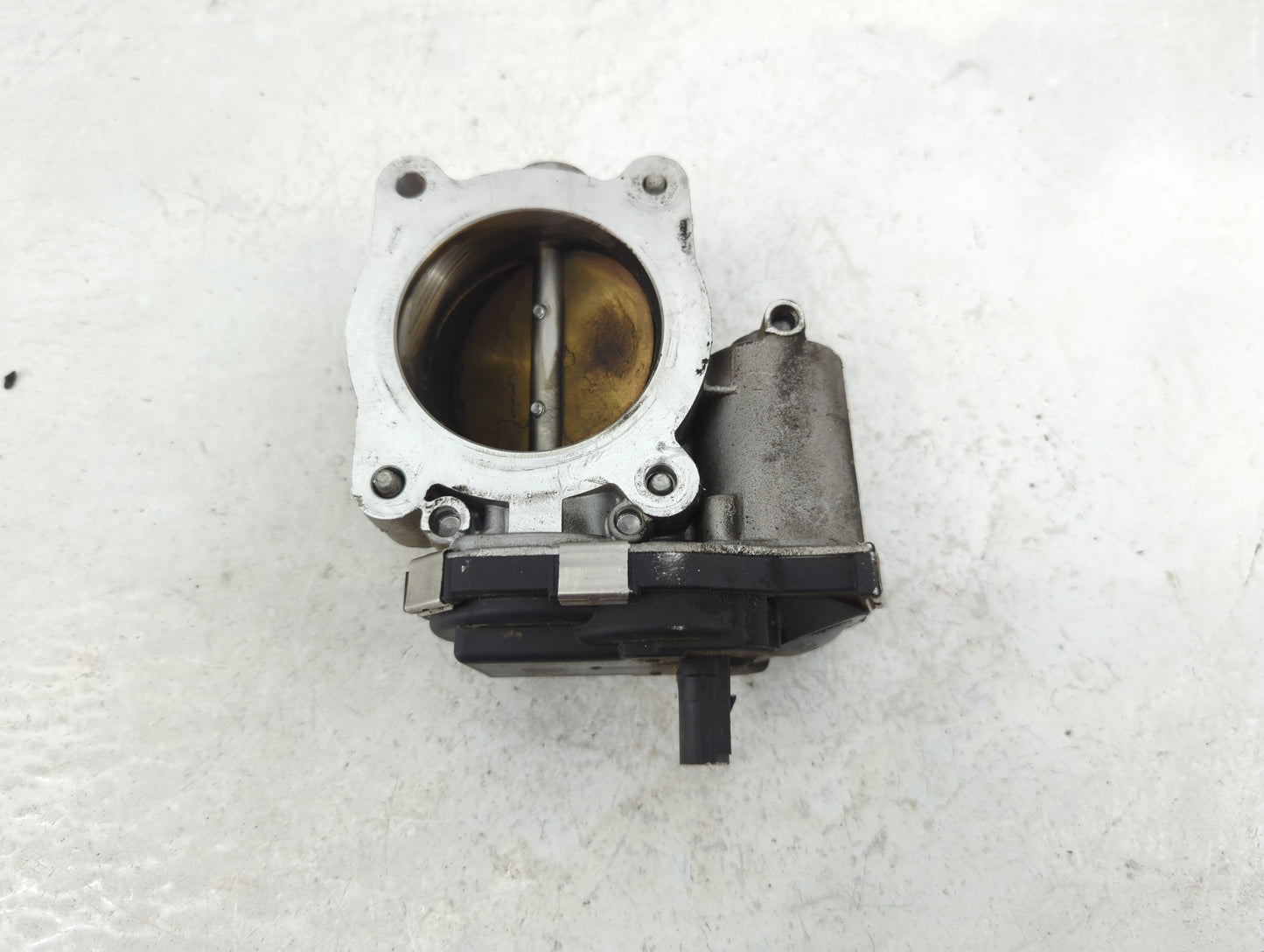 2016-2017 Buick Verano Throttle Body P/N:12670834AA Fits Fits 2016 2017 OEM Used Auto Parts - Oemusedautoparts1.com