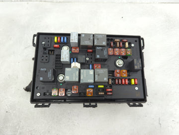 2013-2016 Buick Verano Fusebox Fuse Box Panel Relay Module P/N:13403357 Fits Fits 2013 2014 2015 2016 OEM Used Auto Parts