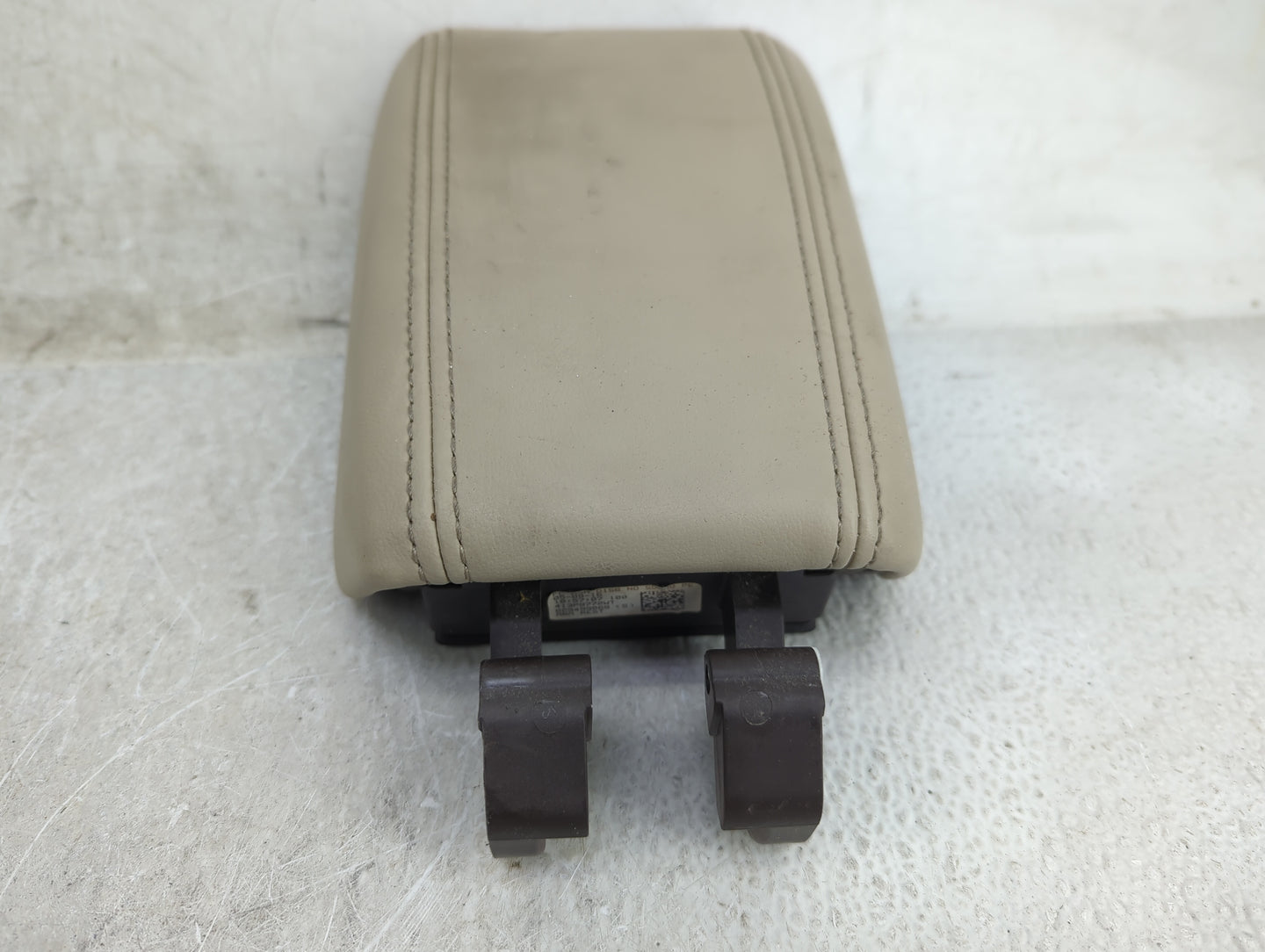2016 Buick Verano Center Console Armrest Cover Lid Fits OEM Used Auto Parts - Oemusedautoparts1.com