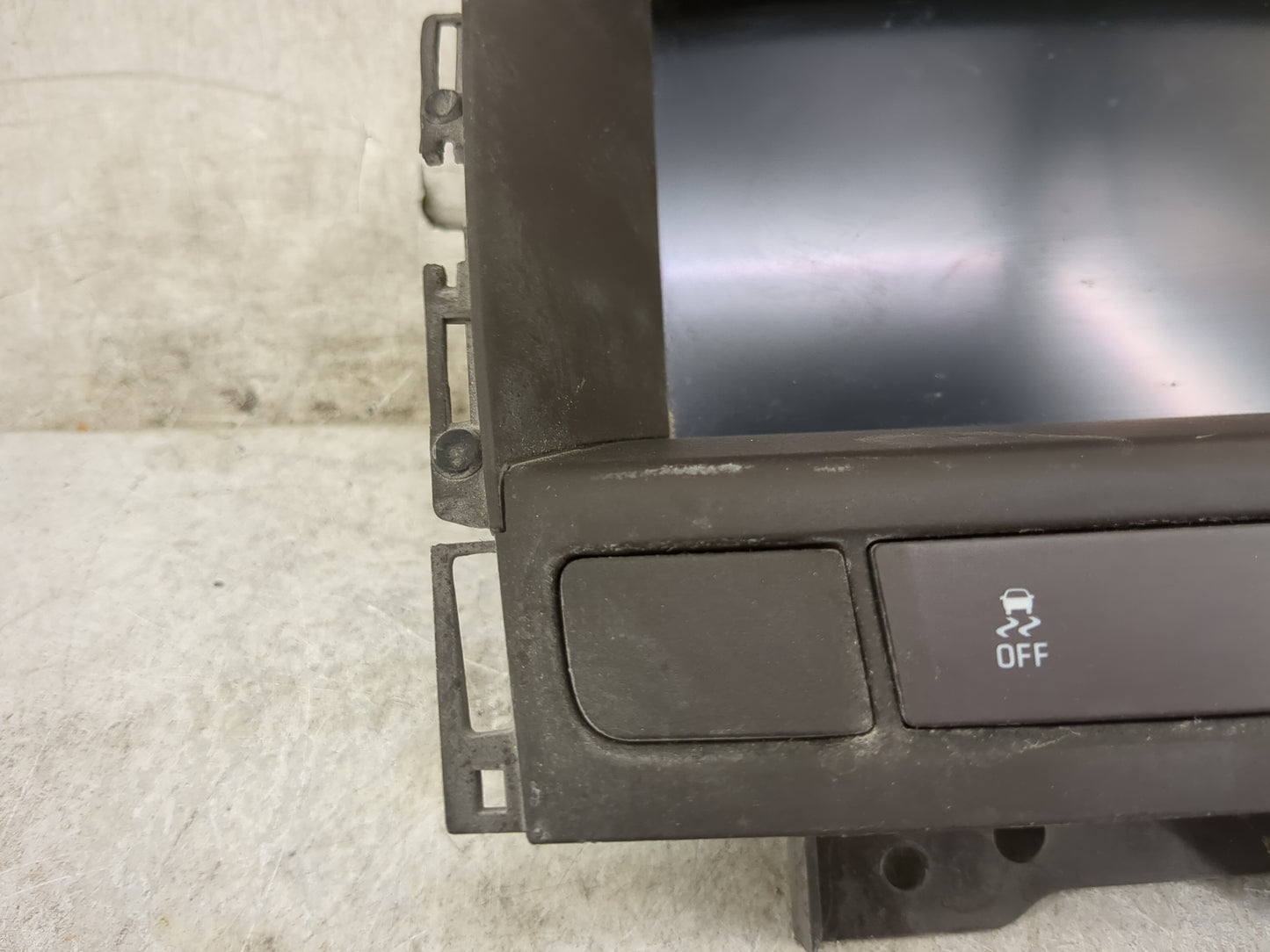2016 Buick Verano Information Display Screen - Oemusedautoparts1.com