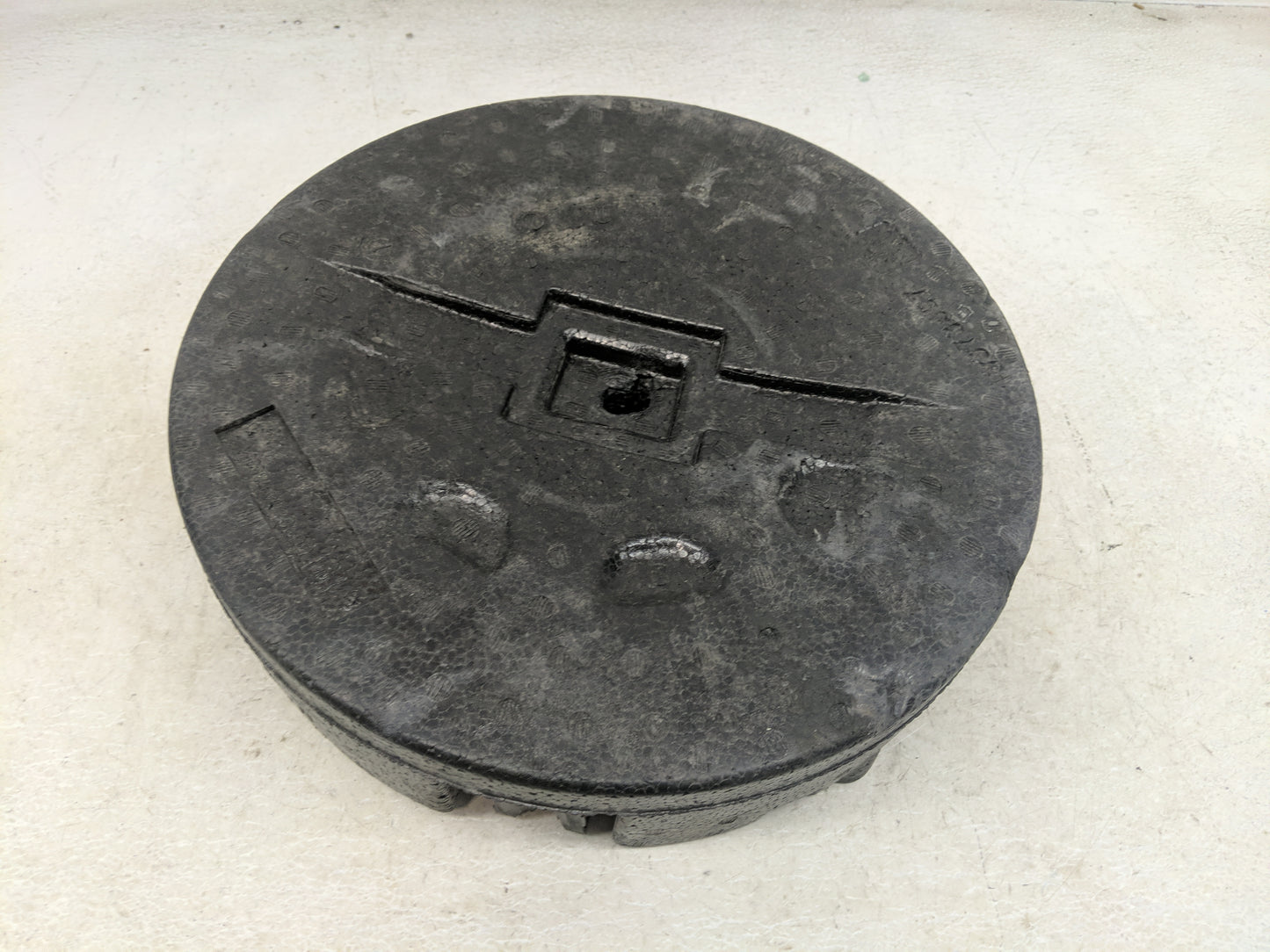 2016 Buick Verano Spare Scissor Car Jack 1460491 - Oemusedautoparts1.com