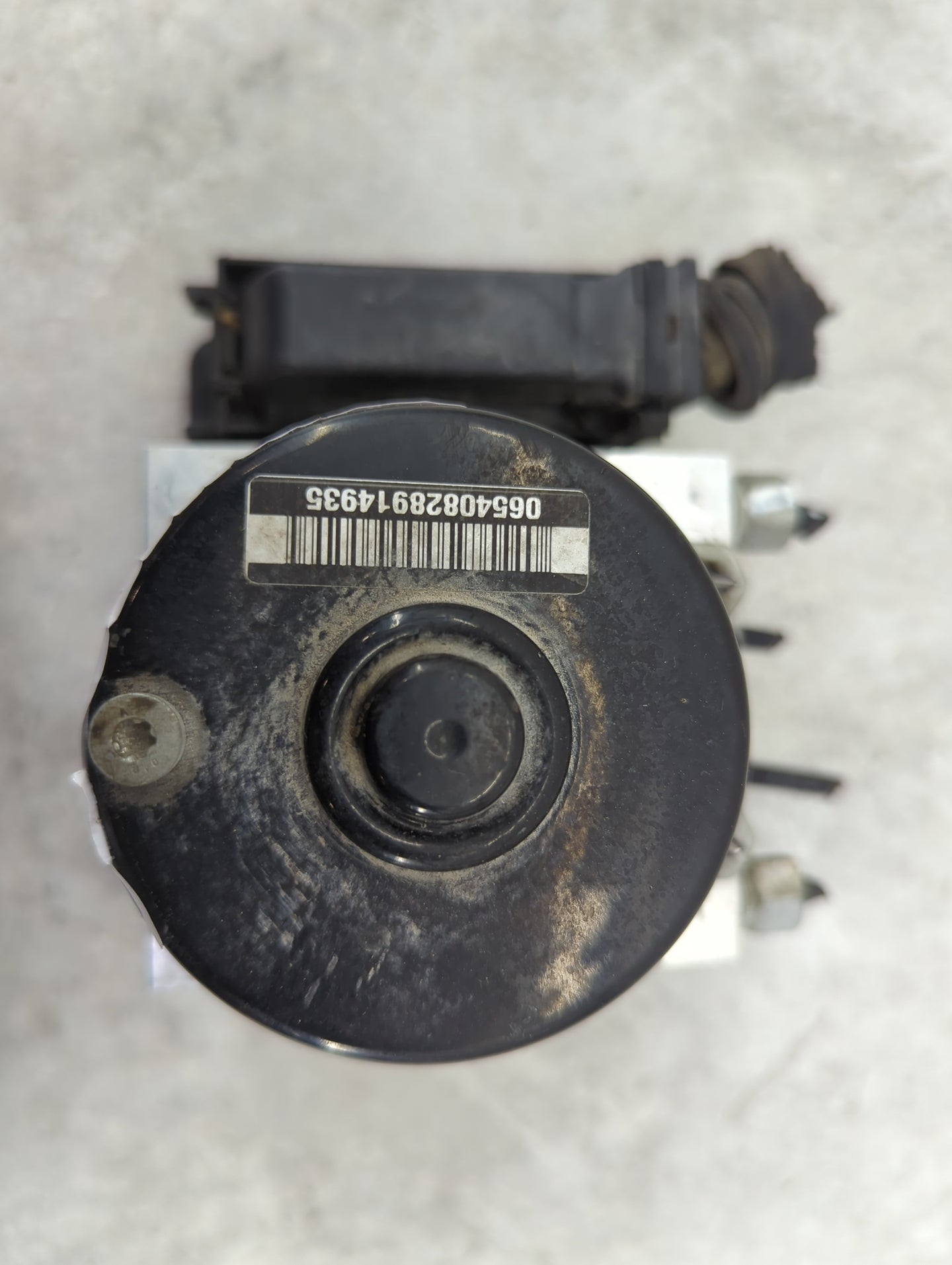 2016 Buick Verano ABS Pump Control Module Replacement P/N:23160434 10.0206-0456.4, 10.0960-4549.3, 28.5600-8304.3, LJH3F16Q9