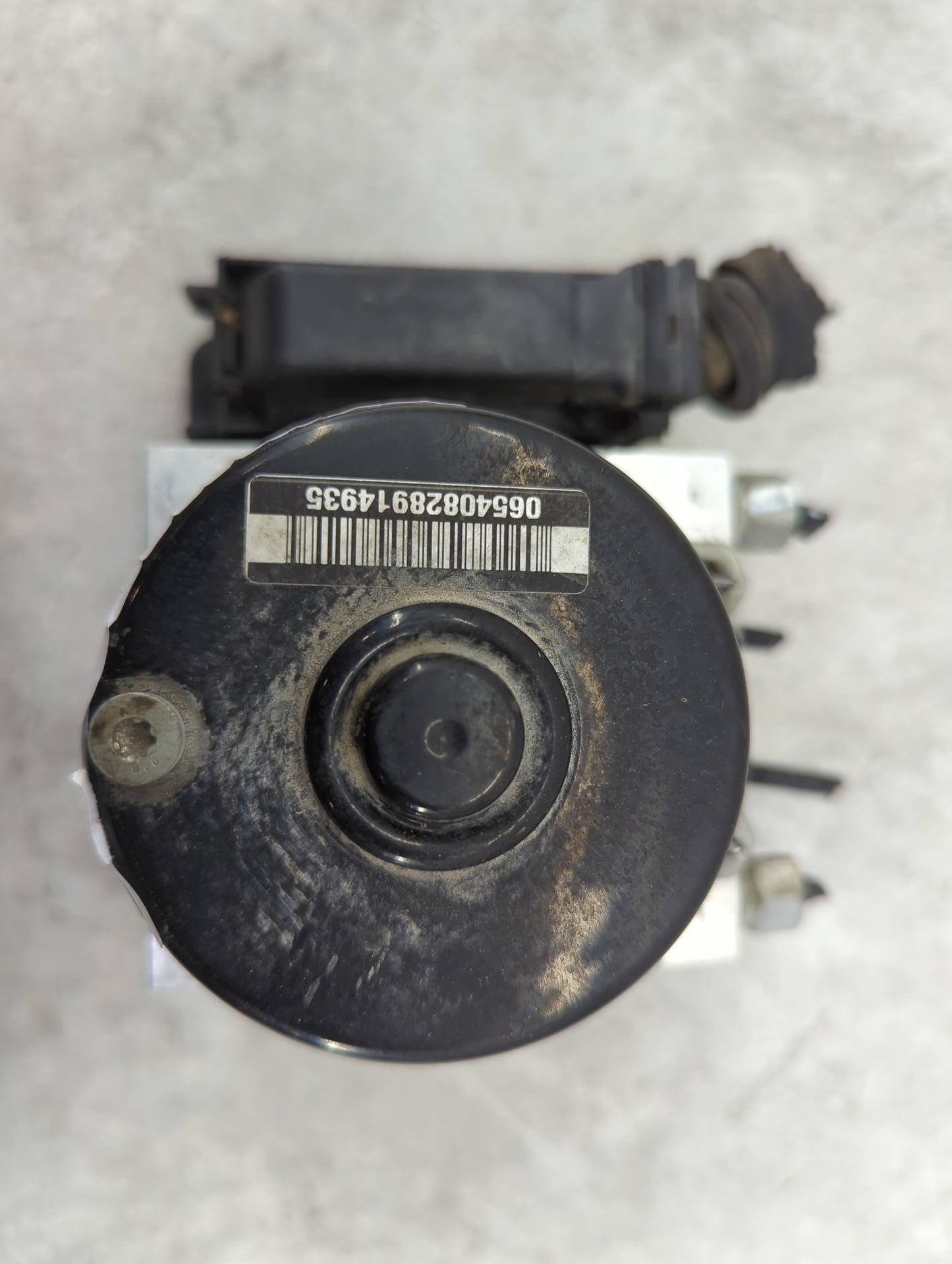 2016 Buick Verano ABS Pump Control Module Replacement P/N:23160434 10.0206-0456.4, 10.0960-4549.3, 28.5600-8304.3, LJH3F16Q9