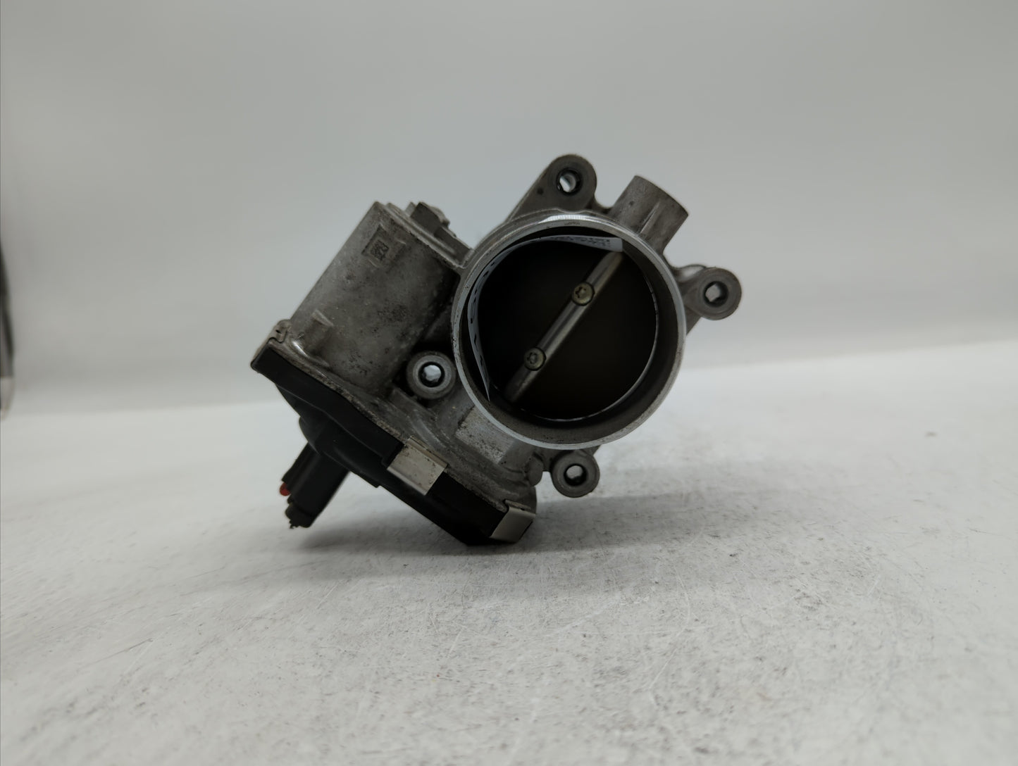 2016-2017 Buick Verano Throttle Body P/N:12669146AA 12670834AA Fits Fits 2016 2017 OEM Used Auto Parts - Oemusedautoparts1.c