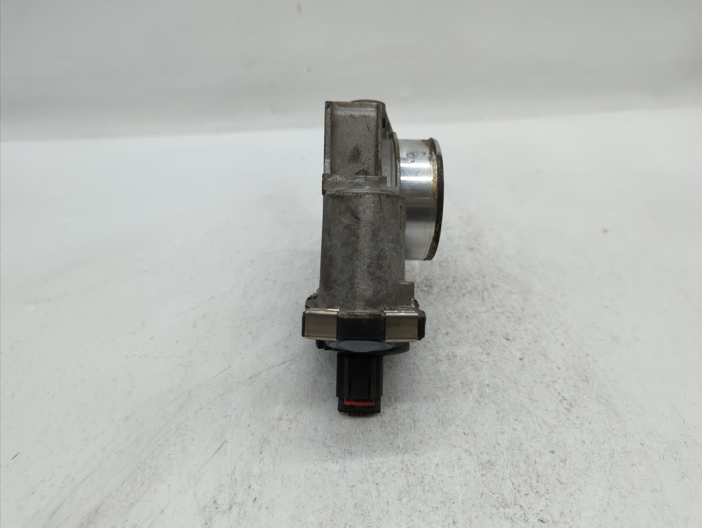 2016-2017 Buick Verano Throttle Body P/N:12669146AA 12670834AA Fits Fits 2016 2017 OEM Used Auto Parts - Oemusedautoparts1.c
