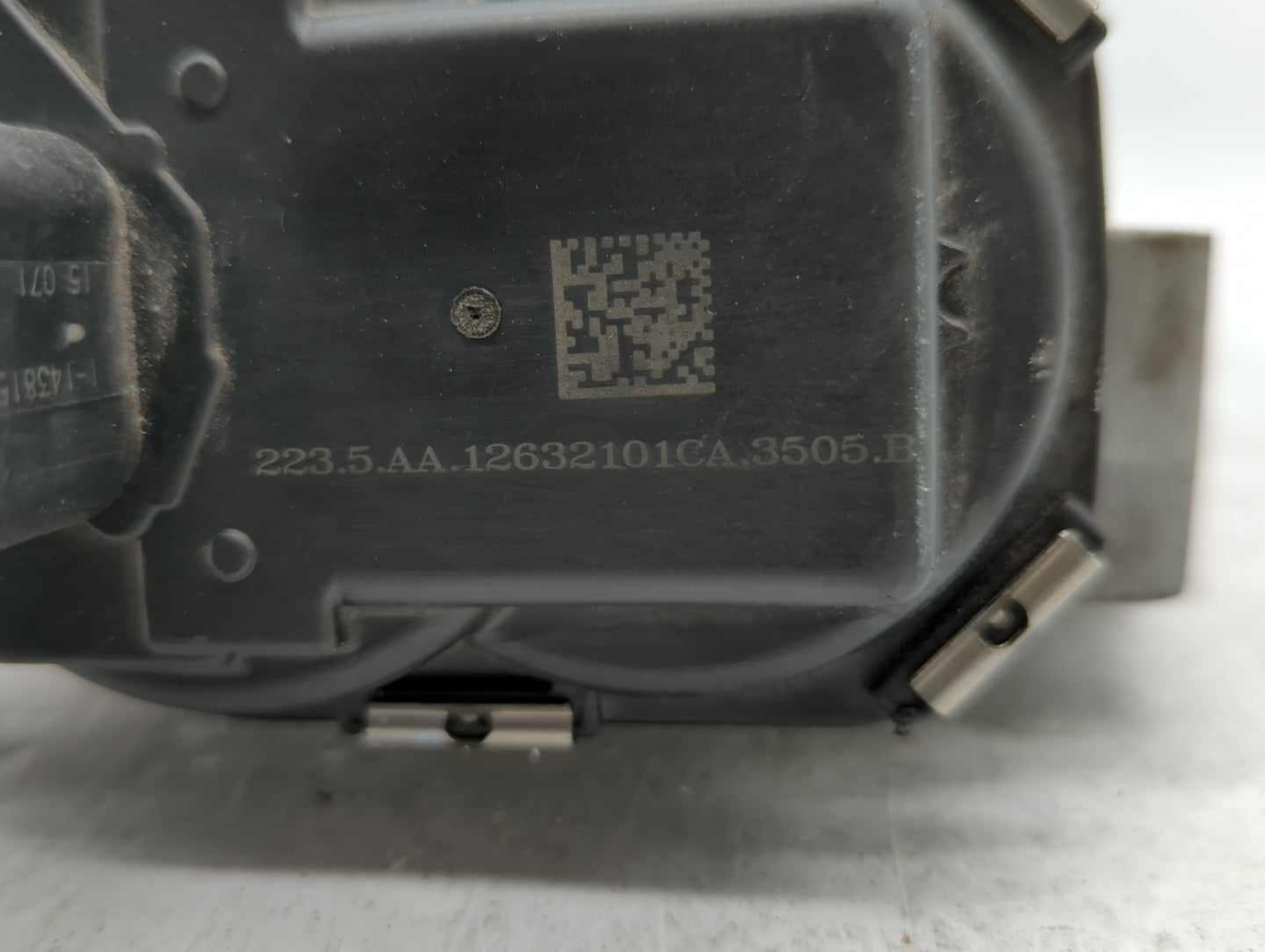 2016-2017 Buick Verano Throttle Body P/N:12669146AA 12670834AA Fits Fits 2016 2017 OEM Used Auto Parts - Oemusedautoparts1.c