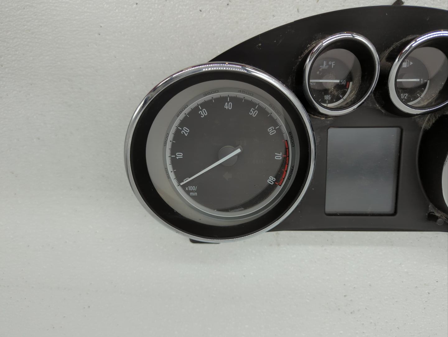 2015-2017 Buick Verano Instrument Cluster Speedometer Gauges P/N:23316331 Fits Fits 2015 2016 2017 OEM Used Auto Parts - Oem