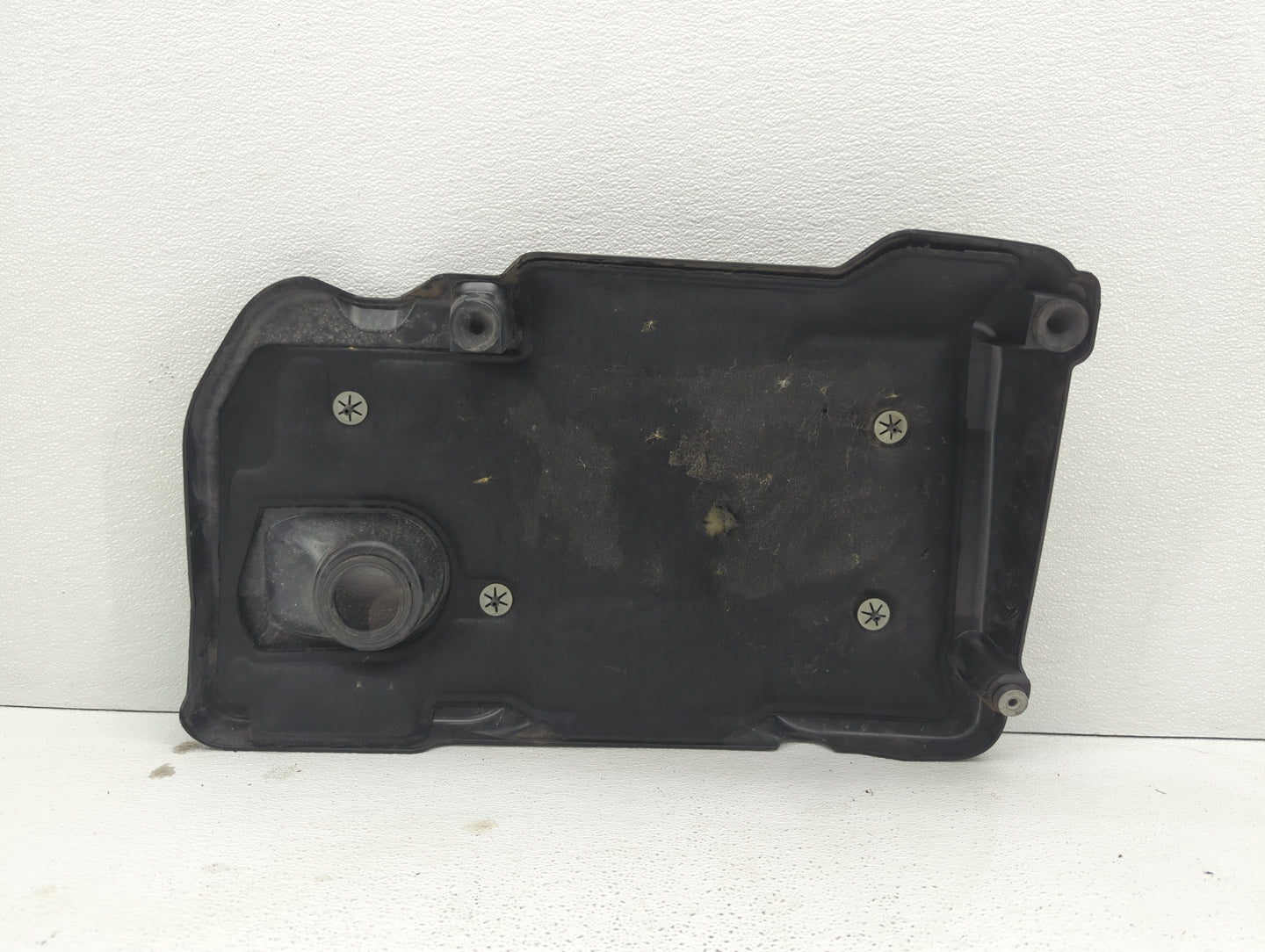 2016 Buick Verano Engine Cover Black - Oemusedautoparts1.com