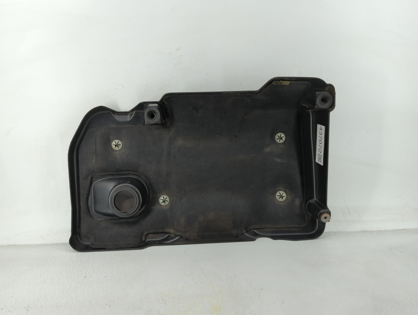 2016 Buick Verano Engine Cover - Oemusedautoparts1.com
