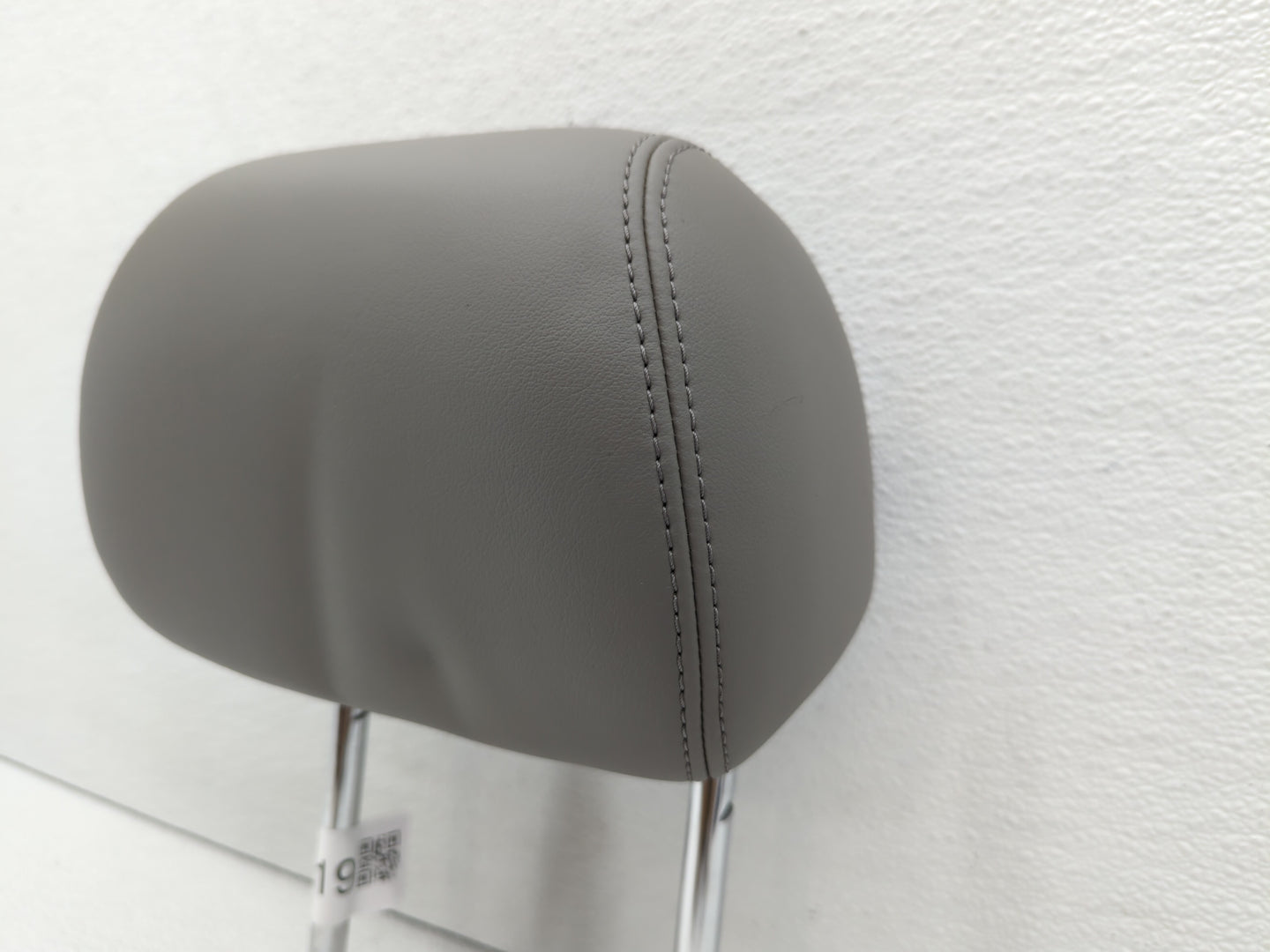 2016-2017 Buick Verano Headrest Head Rest Rear Seat Grey - Oemusedautoparts1.com