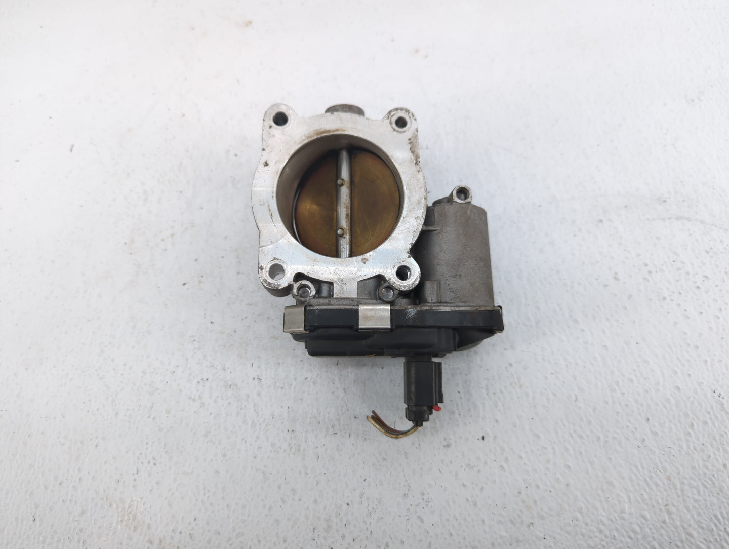 2016-2017 Buick Verano Throttle Body P/N:12632101 Fits Fits 2016 2017 OEM Used Auto Parts - Oemusedautoparts1.com