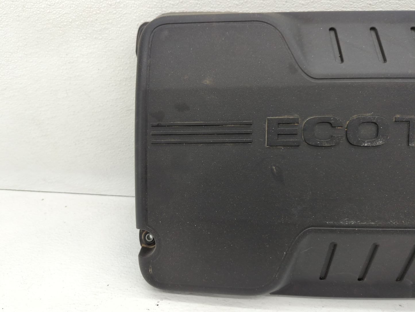 2016 Buick Verano Engine Cover - Oemusedautoparts1.com