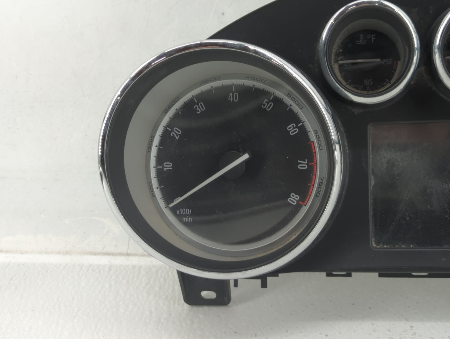 2015-2017 Buick Verano Instrument Cluster Speedometer Gauges P/N:23316331 Fits Fits 2015 2016 2017 OEM Used Auto Parts - Oem