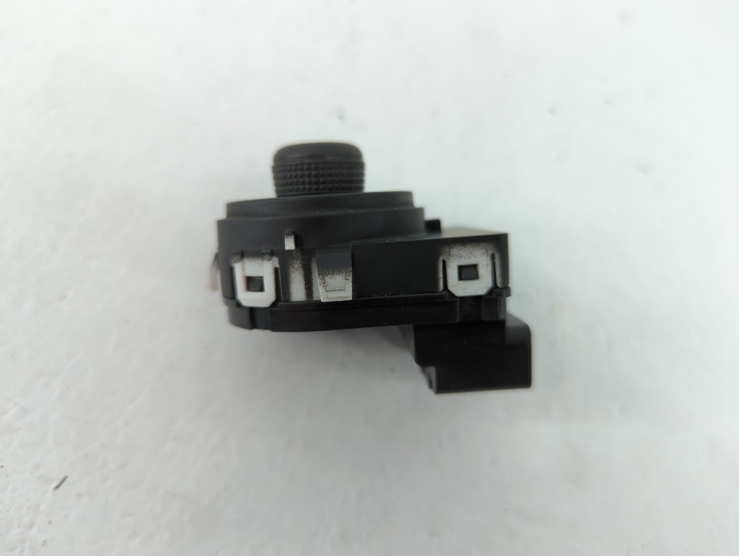 2015-2017 Buick Verano Master Power Window Switch Replacement Driver Side Left P/N:13272182 Fits Fits 2015 2016 2017 OEM Use