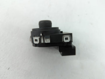 2015-2017 Buick Verano Master Power Window Switch Replacement Driver Side Left P/N:13272182 Fits Fits 2015 2016 2017 OEM Used Auto Parts