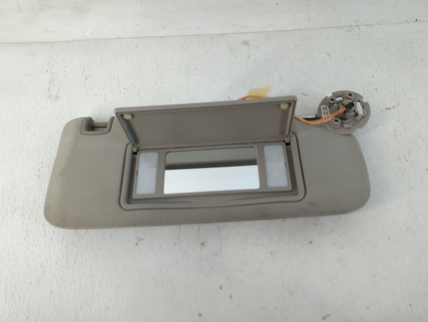 2012-2017 Buick Verano Sun Visor Shade Replacement Passenger Right Mirror Fits Fits 2012 2013 2014 2015 2016 2017 OEM Used A