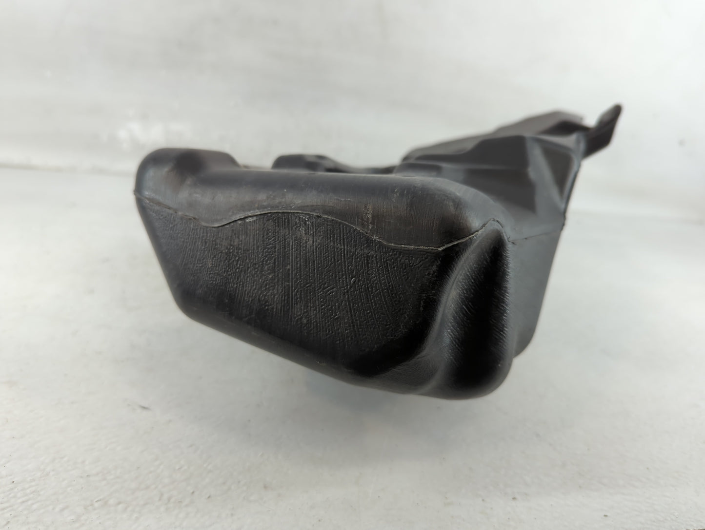 2014-2017 Buick Verano Windshield Washer Fluid Reservoir Bottle Oem - Oemusedautoparts1.com