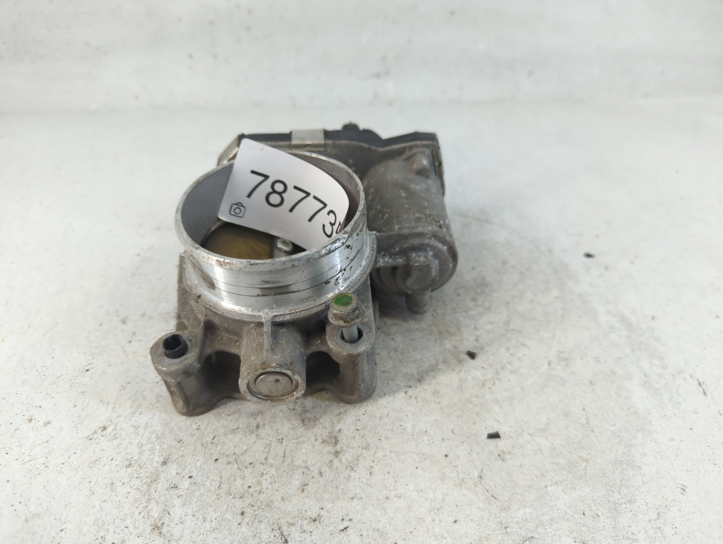 2016-2017 Buick Verano Throttle Body P/N:12669146AA Fits Fits 2016 2017 OEM Used Auto Parts - Oemusedautoparts1.com