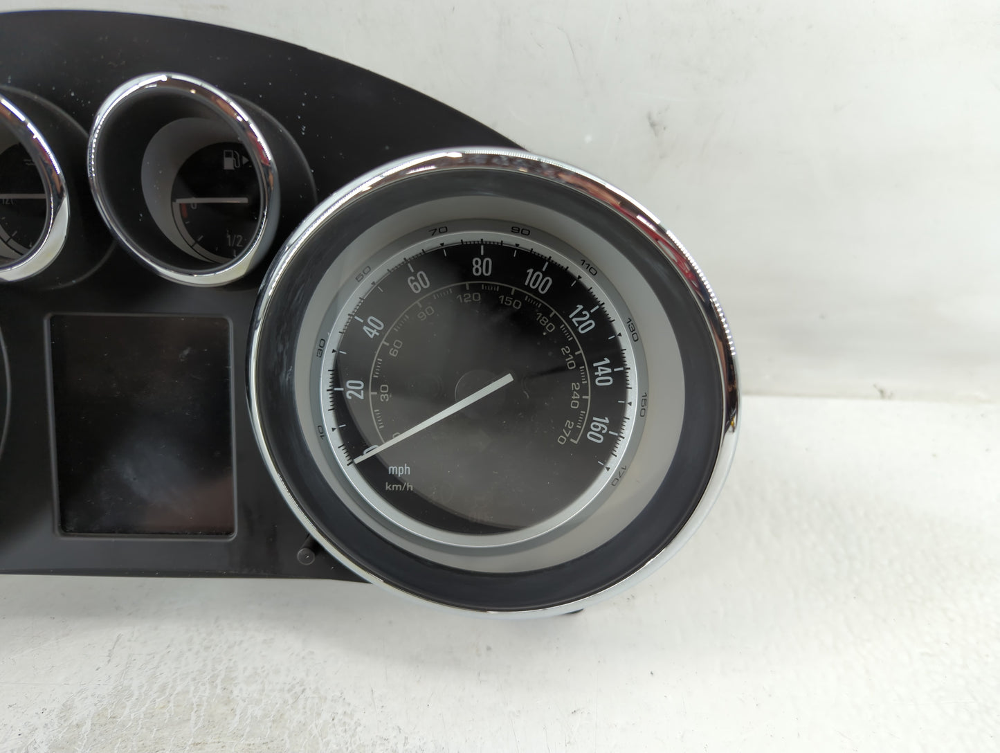 2015-2017 Buick Verano Instrument Cluster Speedometer Gauges P/N:23316331 Fits Fits 2015 2016 2017 OEM Used Auto Parts - Oem