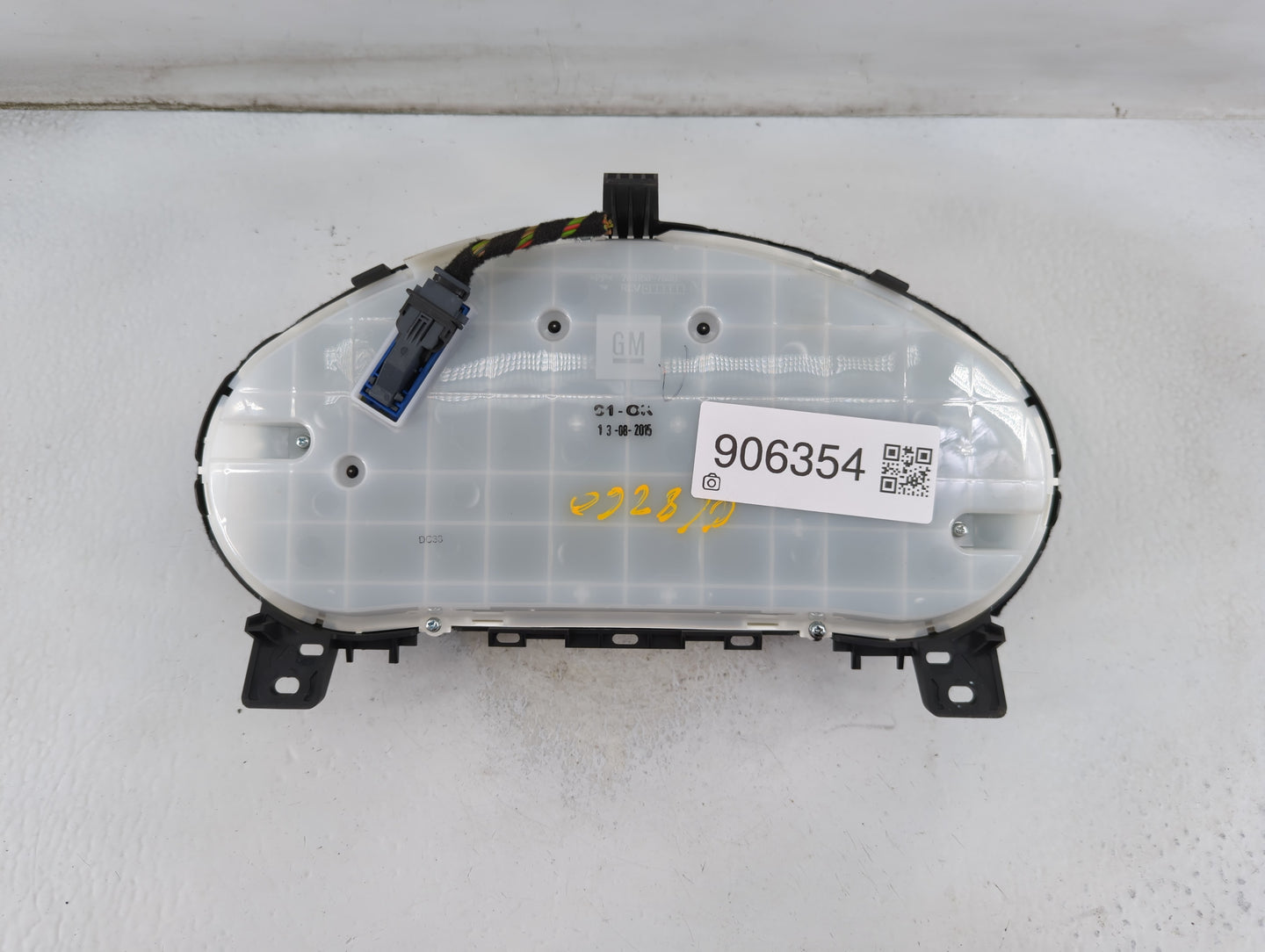 2015-2017 Buick Verano Instrument Cluster Speedometer Gauges P/N:23316331 Fits Fits 2015 2016 2017 OEM Used Auto Parts - Oem