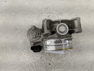 2013-2018 Cadillac Ats Throttle Body P/N:12627067DA Fits Fits 2013 2014 2015 2016 2017 2018 2019 2020 2021 OEM Used Auto Parts