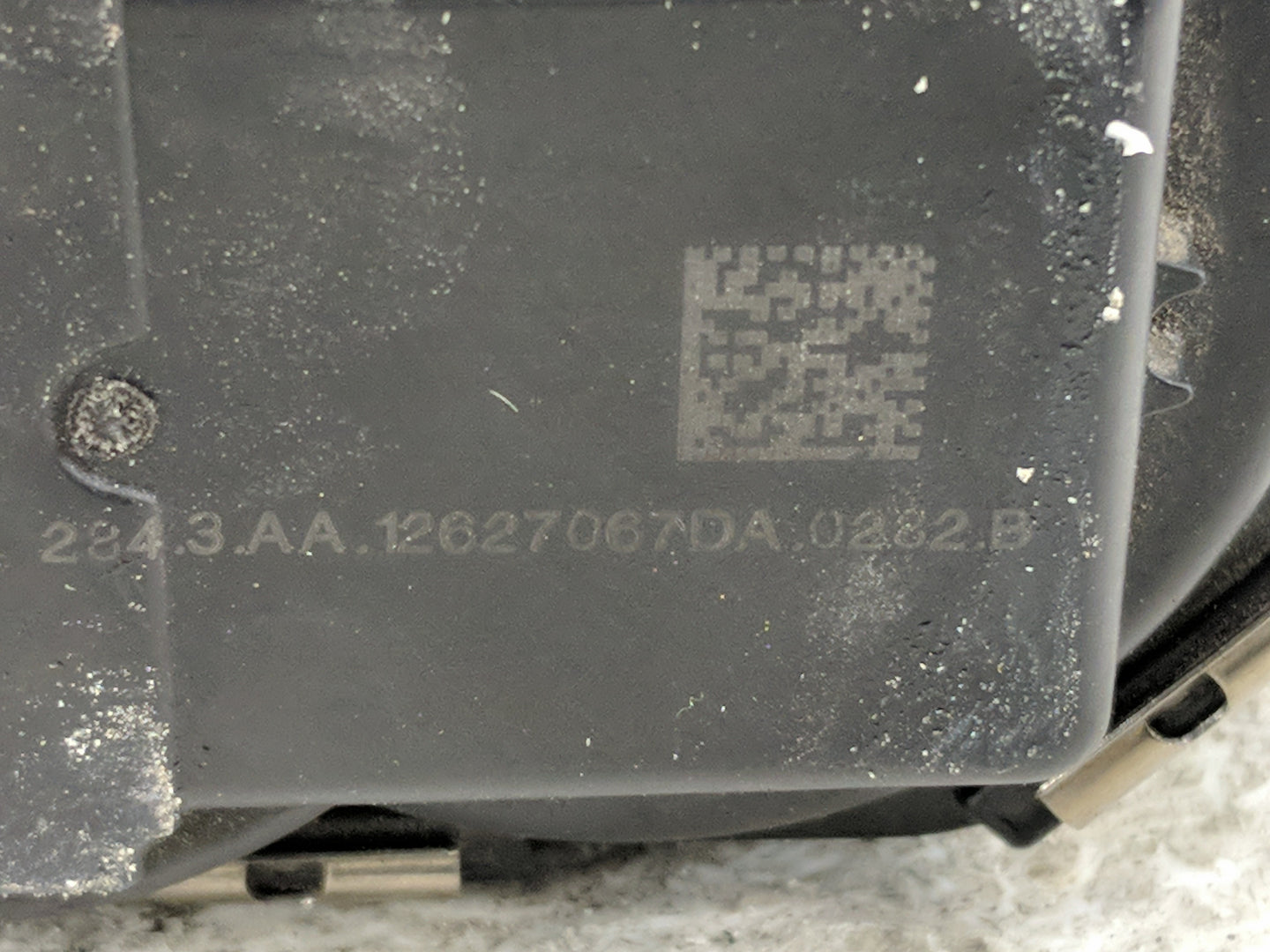 2013-2018 Cadillac Ats Throttle Body P/N:12627067DA Fits Fits 2013 2014 2015 2016 2017 2018 2019 2020 2021 OEM Used Auto Par