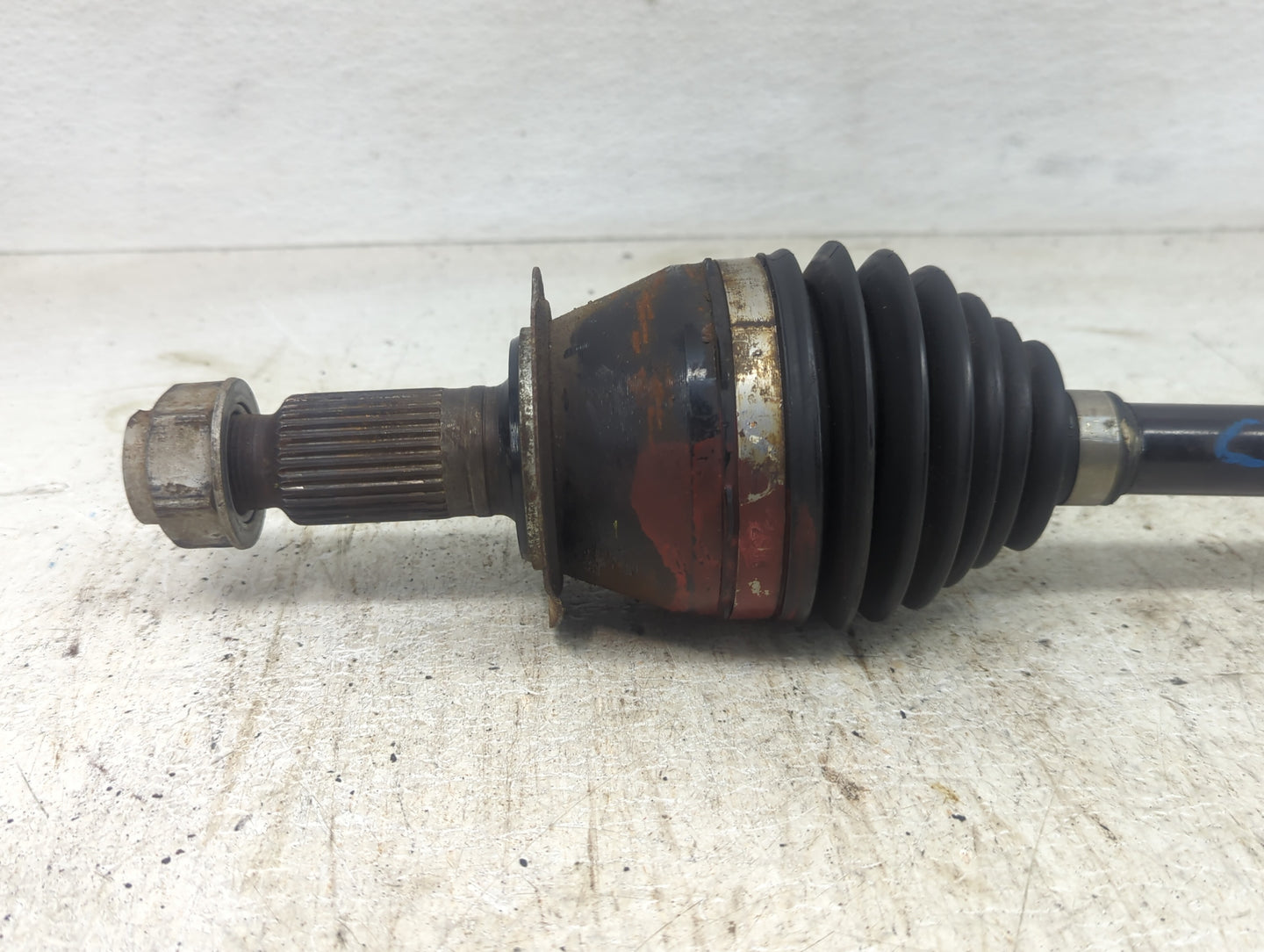 2013-2018 Cadillac Ats Axle Shaft Front Passenger Cv C/v - Oemusedautoparts1.com