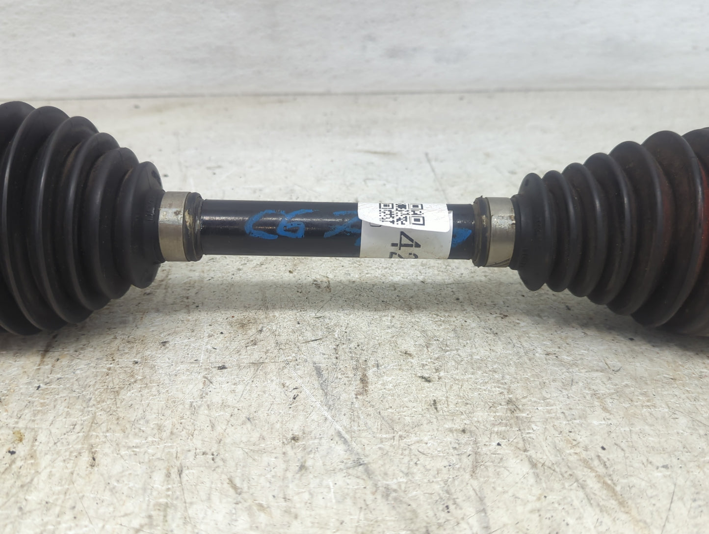 2013-2018 Cadillac Ats Axle Shaft Front Passenger Cv C/v - Oemusedautoparts1.com