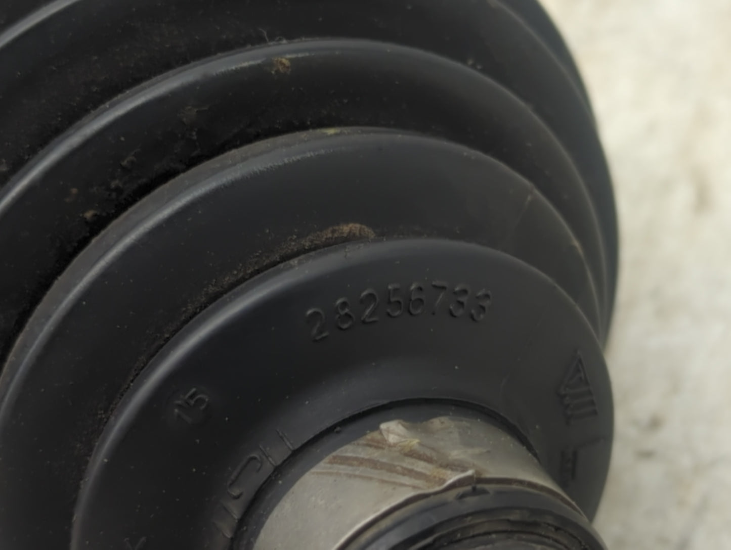 2013-2018 Cadillac Ats Axle Shaft Front Passenger Cv C/v - Oemusedautoparts1.com