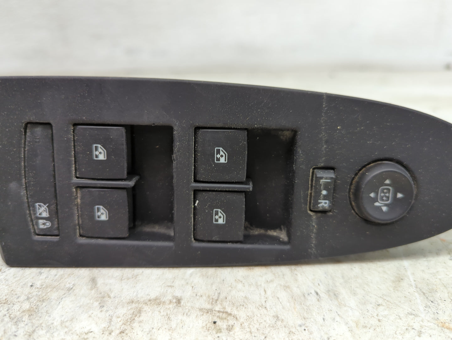 2014-2018 Cadillac Ats Master Power Window Switch Replacement Driver Side Left P/N:23441475 23318735 Fits OEM Used Auto Part