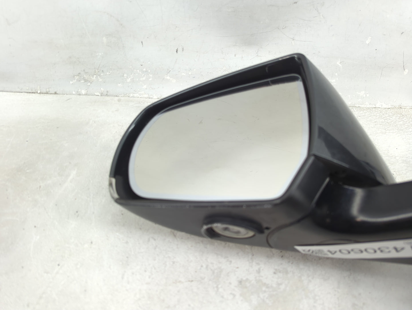 2014-2018 Cadillac Ats Driver Side View Mirror - Left Door Mirror OEM Used - Oemusedautoparts1.com