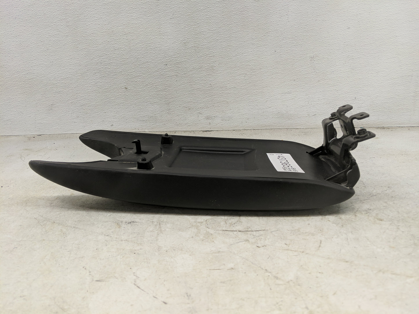 2016 Cadillac Ats Center Console Armrest Cover Lid Fits OEM Used Auto Parts - Oemusedautoparts1.com