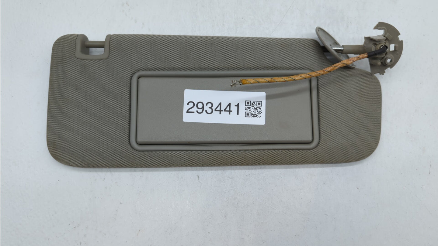 2014-2018 Cadillac Ats Sun Visor Shade Replacement Passenger Right Mirror Fits Fits 2014 2015 2016 2017 2018 OEM Used Auto P