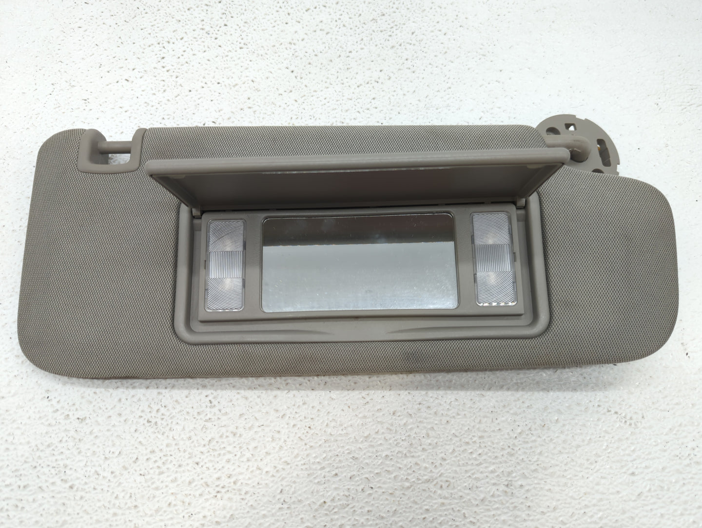 2014-2018 Cadillac Ats Sun Visor Shade Replacement Passenger Right Mirror Fits Fits 2014 2015 2016 2017 2018 2019 OEM Used A