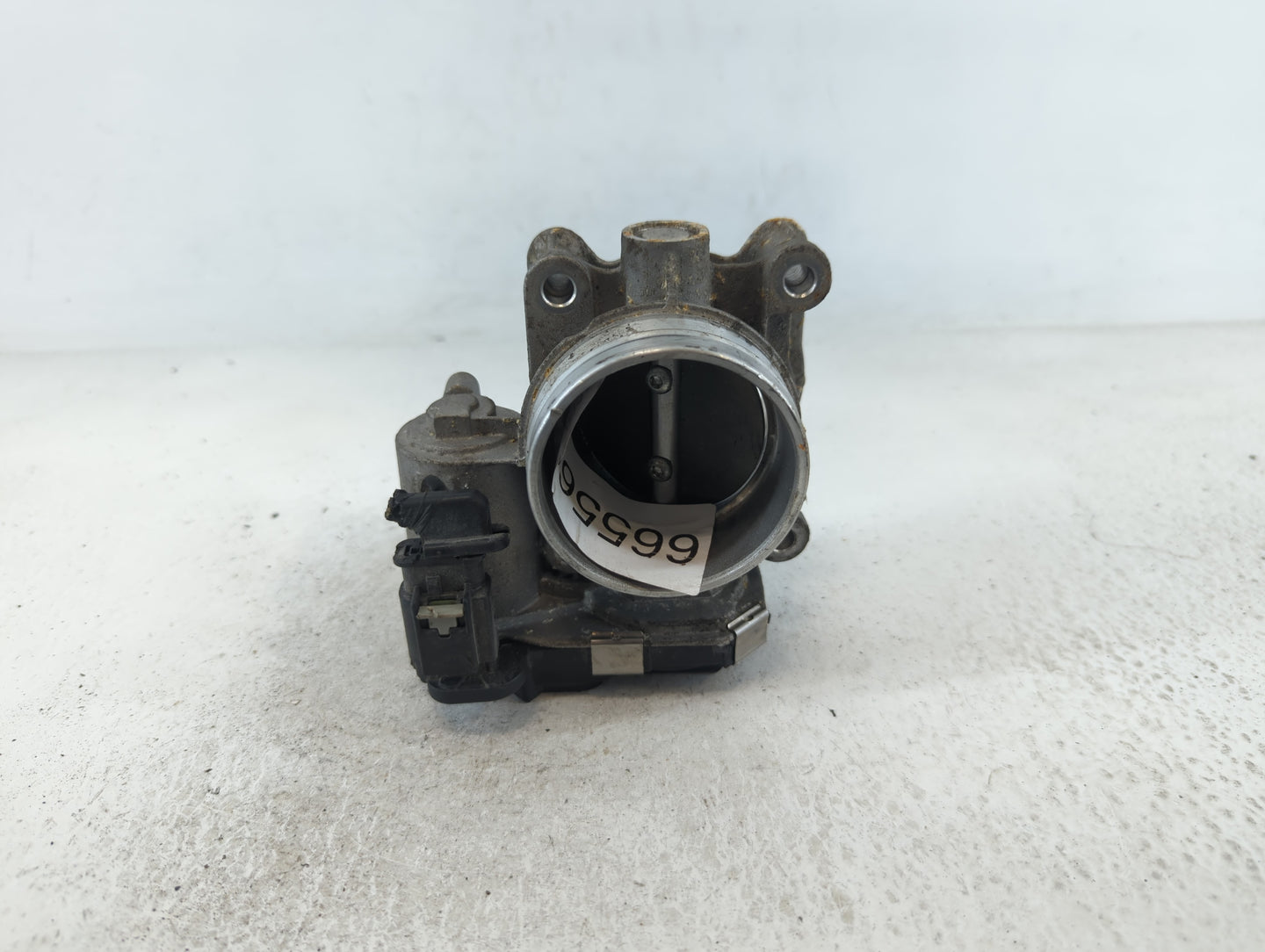 2013-2018 Cadillac Ats Throttle Body P/N:126370670 Fits Fits 2013 2014 2015 2016 2017 2018 2019 2020 2021 OEM Used Auto Part