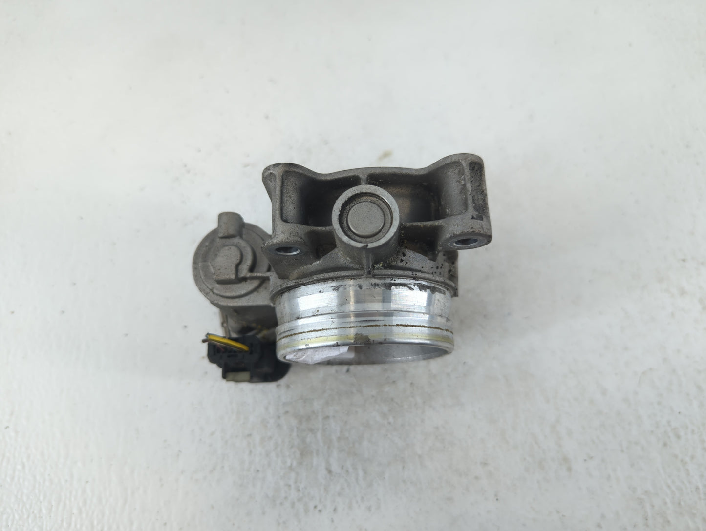 2013-2018 Cadillac Ats Throttle Body P/N:12627067DA Fits Fits 2013 2014 2015 2016 2017 2018 2019 2020 2021 OEM Used Auto Par