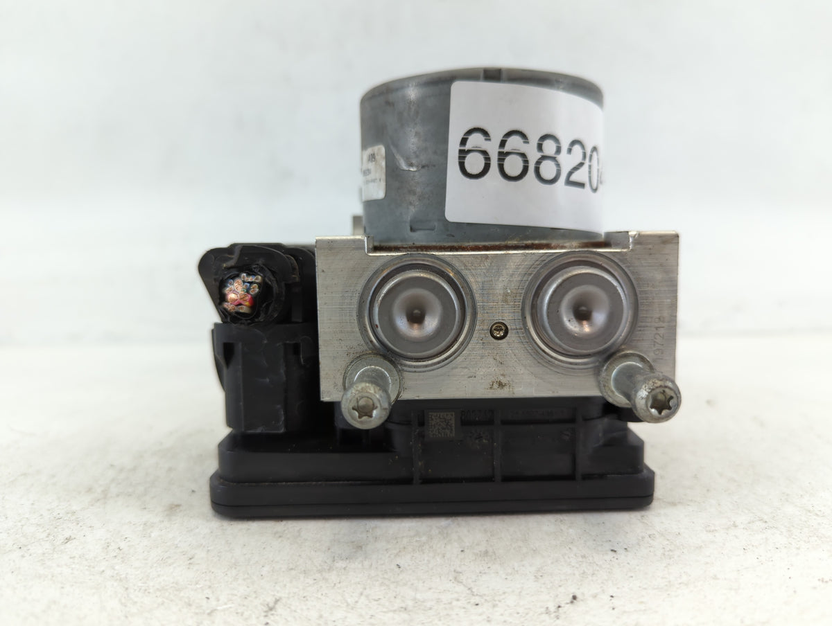 2014-2016 Cadillac Ats Anti-Lock Brake ABS Pump Module Actuator OEM P/N:23366343 Fits Fits 2014 2015 2016 OEM Used Auto Part