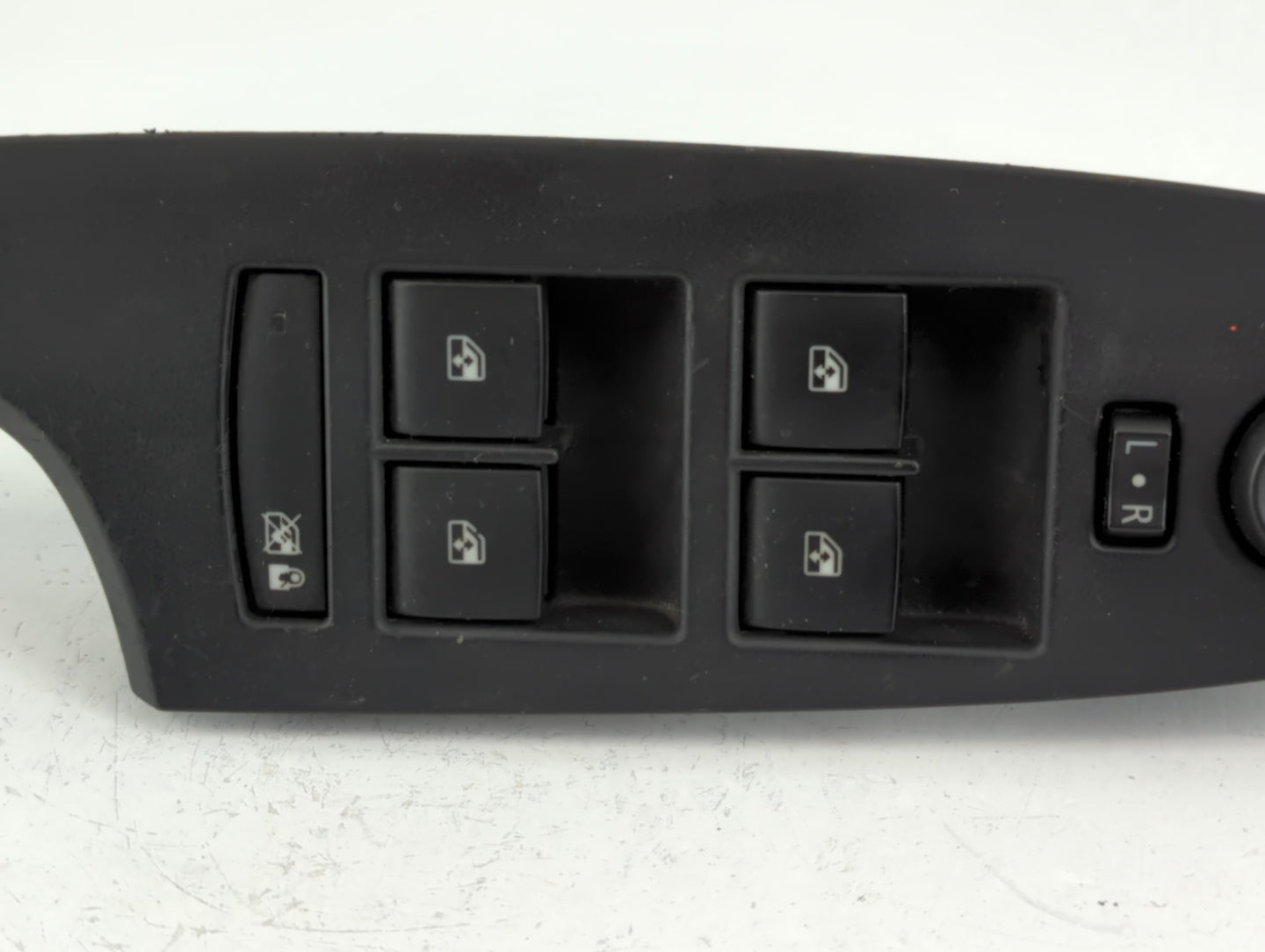 2018 Cadillac Ats Master Power Window Switch Replacement Driver Side Left P/N:23441478 Fits OEM Used Auto Parts - Oemusedaut