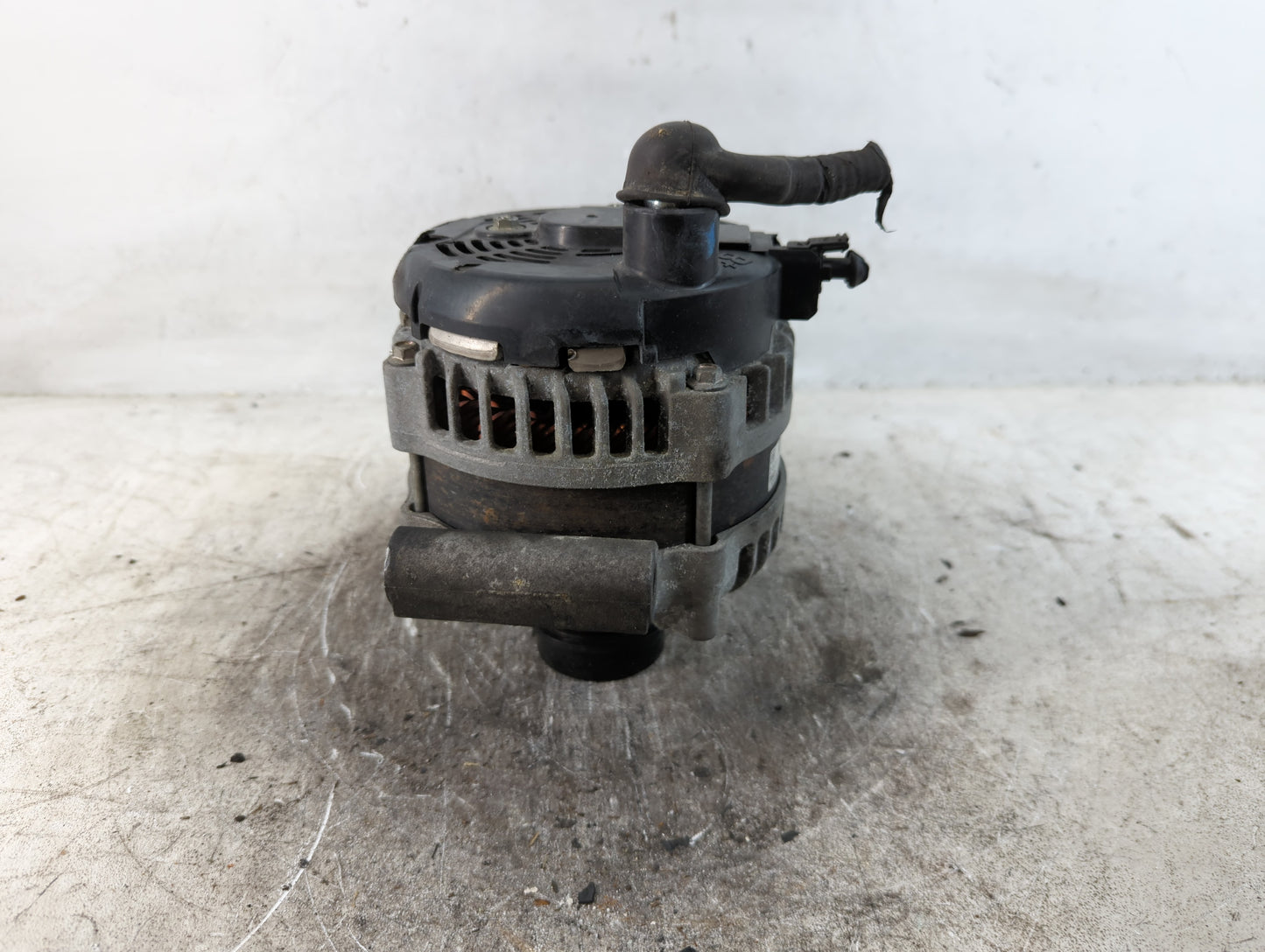 2016-2018 Cadillac Ats Alternator Replacement Generator Charging Assembly Engine OEM P/N:TN104211-0670 23272782 Fits OEM Use