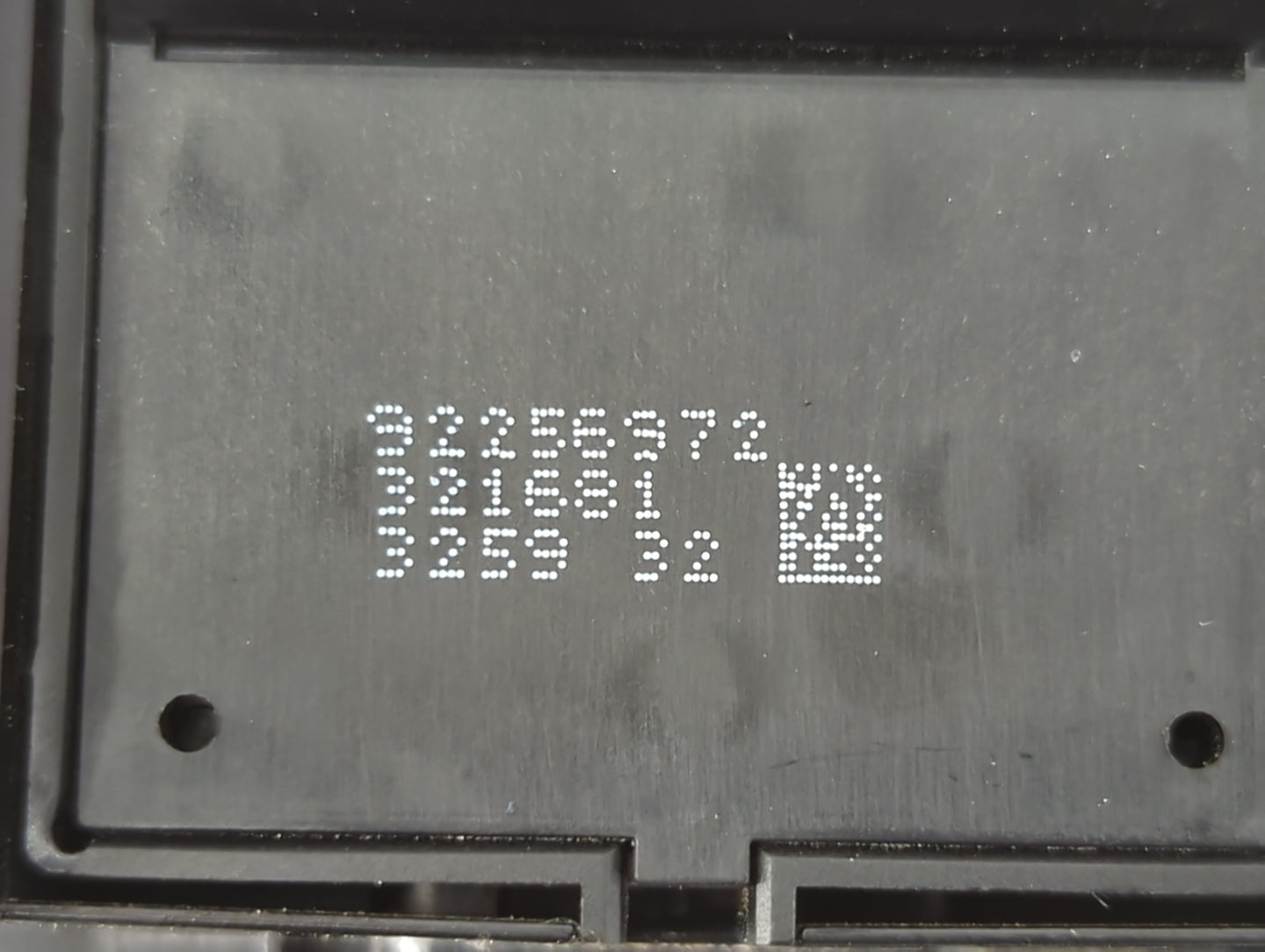 2015-2015 Cadillac Ats Passenger Right Power Window Switch - Oemusedautoparts1.com