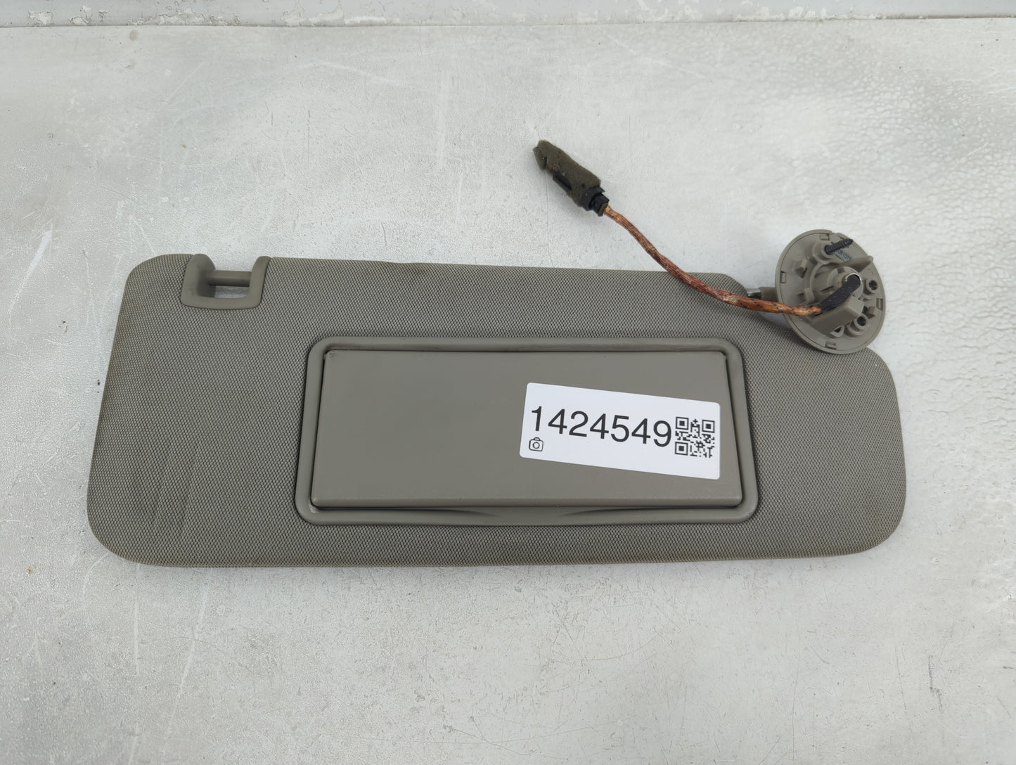2014-2019 Cadillac Cts Sun Visor Shade Replacement Passenger Right Mirror Fits Fits 2014 2015 2016 2017 2018 2019 OEM Used A