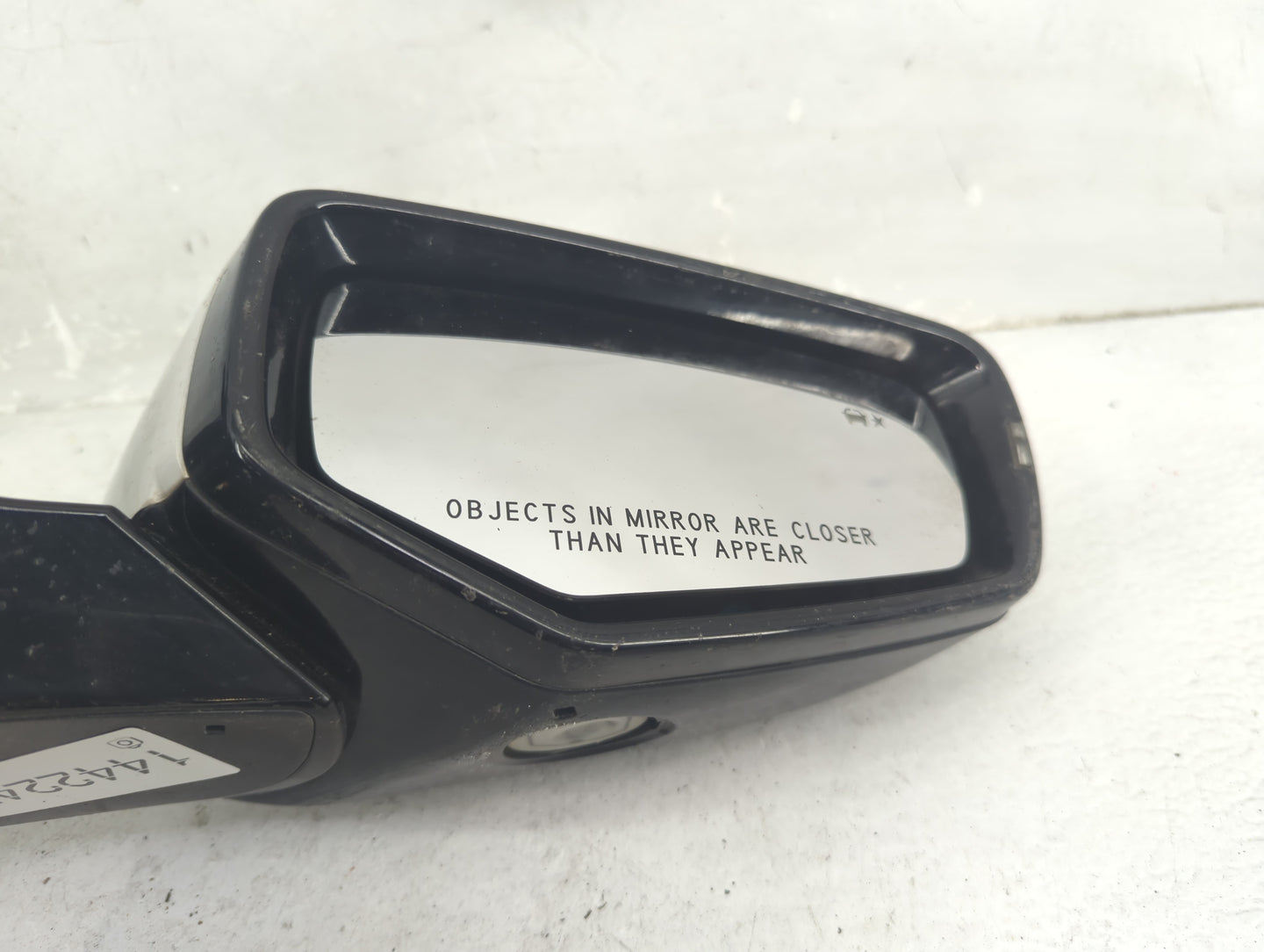 2015-2019 Cadillac Cts Passenger Side View Mirror - Right Door Mirror OEM Used - Oemusedautoparts1.com