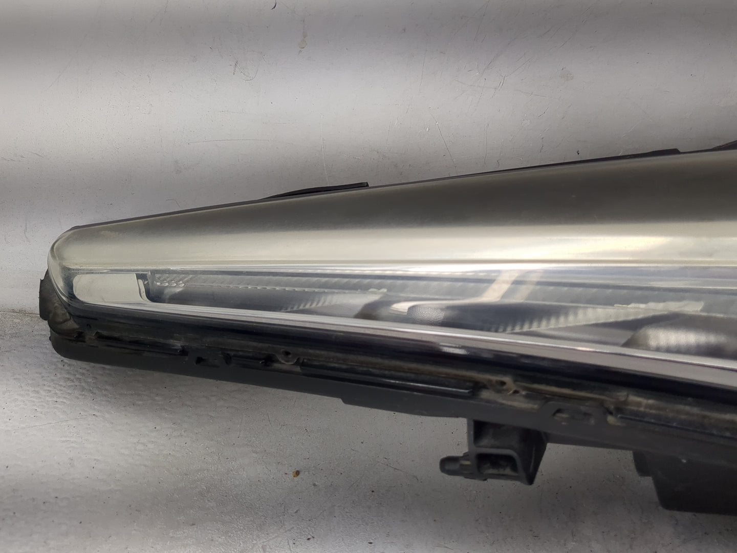 2014-2019 Cadillac Cts Passenger Right Oem Head Light Headlight Lamp - Oemusedautoparts1.com