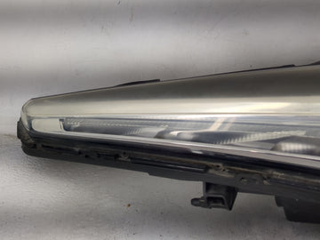 2014-2019 Cadillac Cts Passenger Right Oem Head Light Headlight Lamp