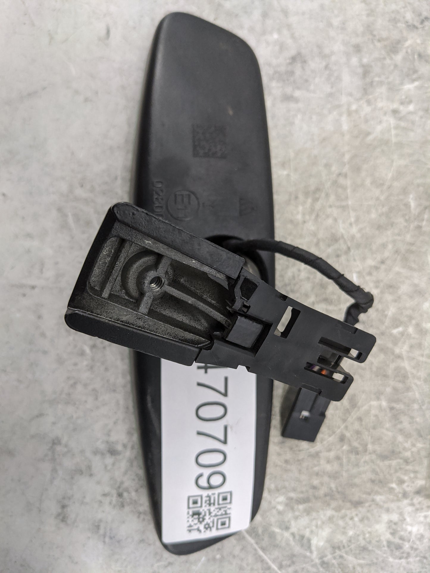 2016-2019 Cadillac Cts Interior Rear View Mirror Replacement OEM P/N:028006 Fits Fits 2016 2017 2018 2019 OEM Used Auto Part