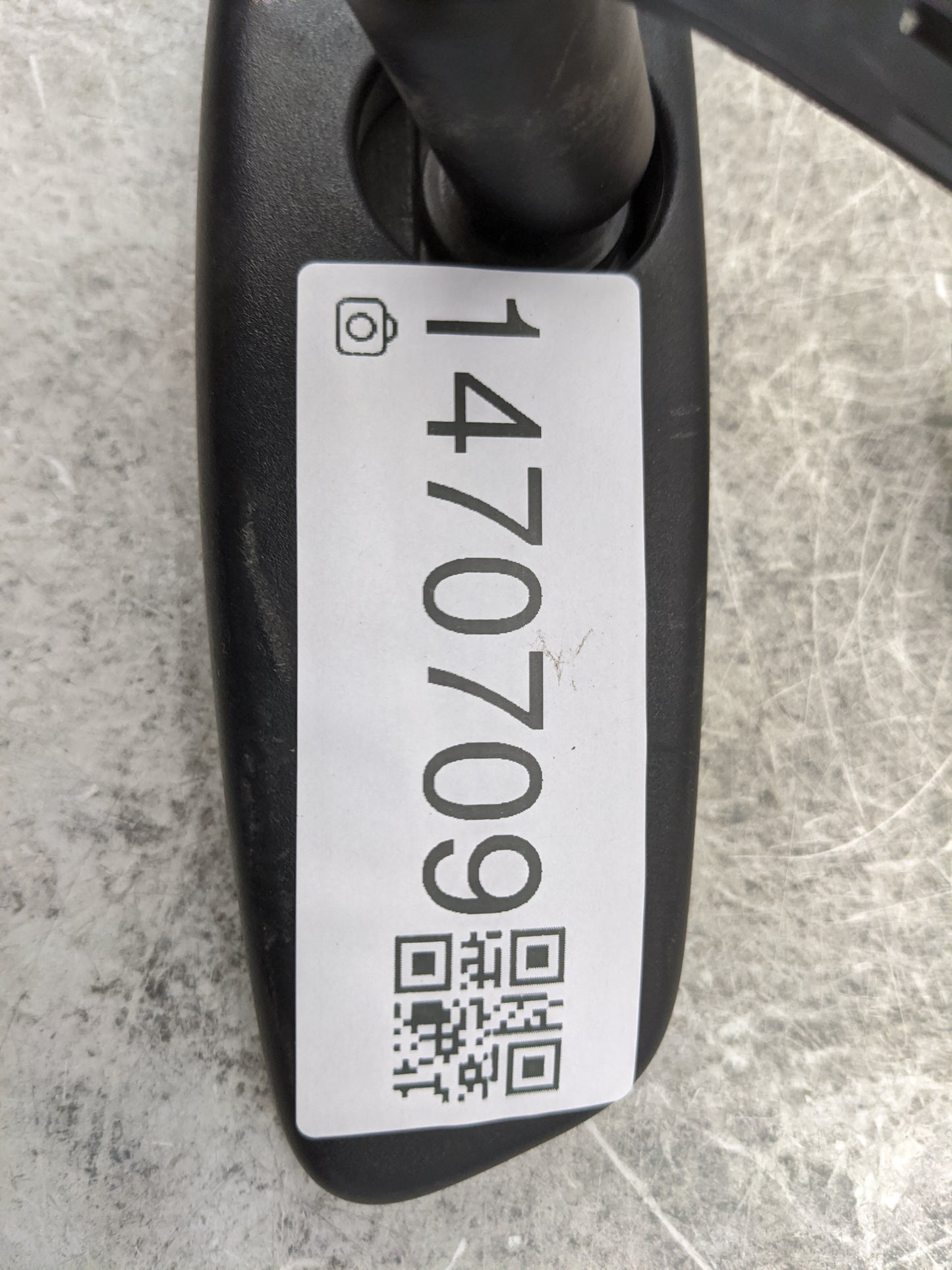 2016-2019 Cadillac Cts Interior Rear View Mirror Replacement OEM P/N:028006 Fits Fits 2016 2017 2018 2019 OEM Used Auto Part
