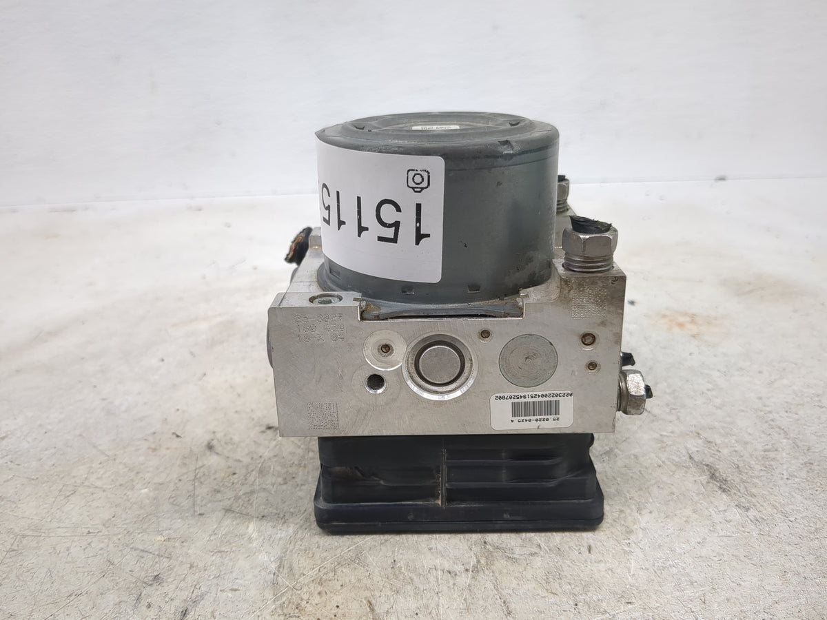 2014-2016 Cadillac Cts Anti-Lock Brake ABS Pump Module Actuator OEM P/N:23308243 806052304 Fits Fits 2014 2015 2016 OEM Used