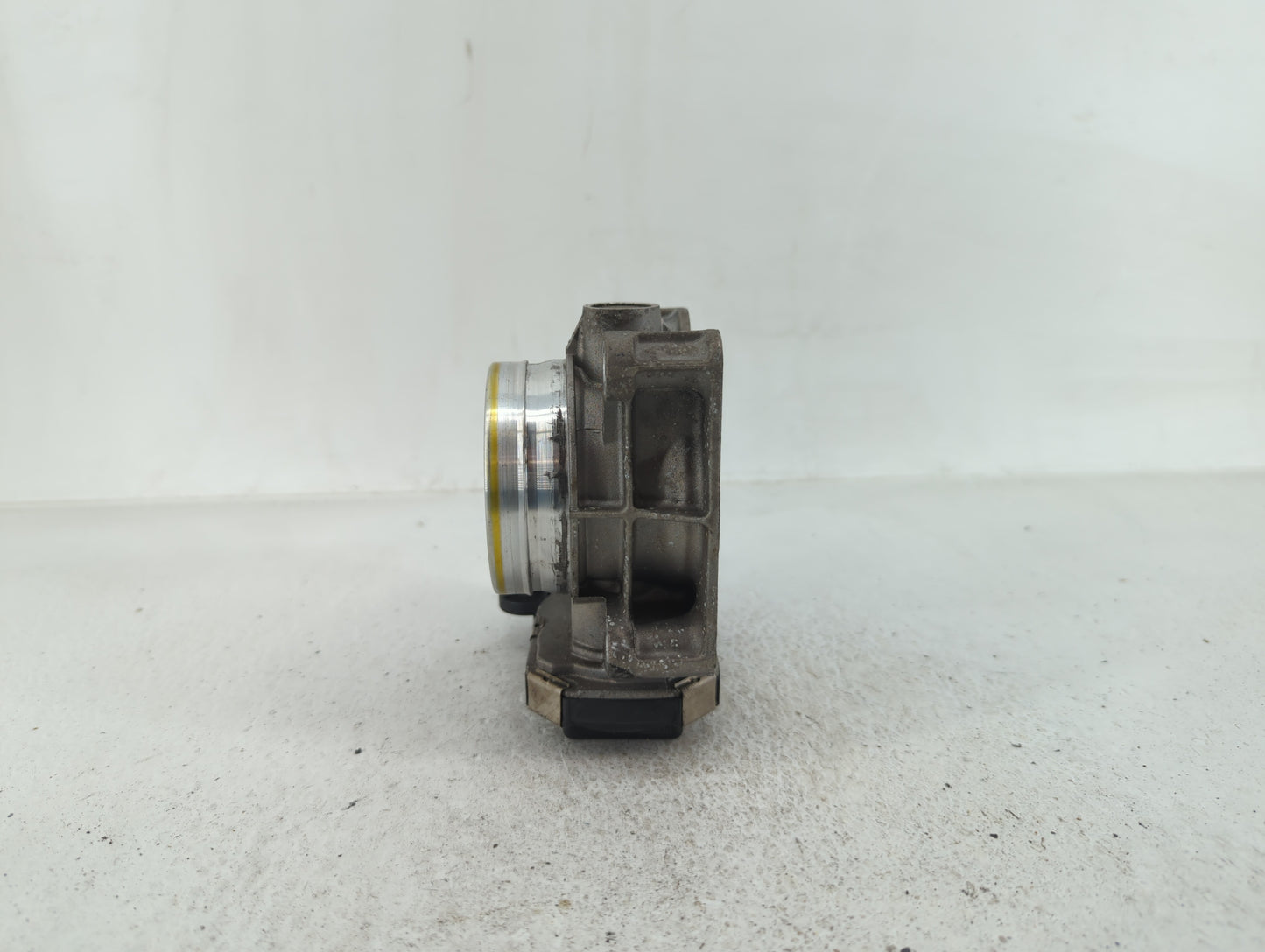 2014-2019 Cadillac Cts Throttle Body P/N:12669071DA 12670837AA, 12681472AA Fits Fits 2013 2014 2015 2016 2017 2018 2019 2020